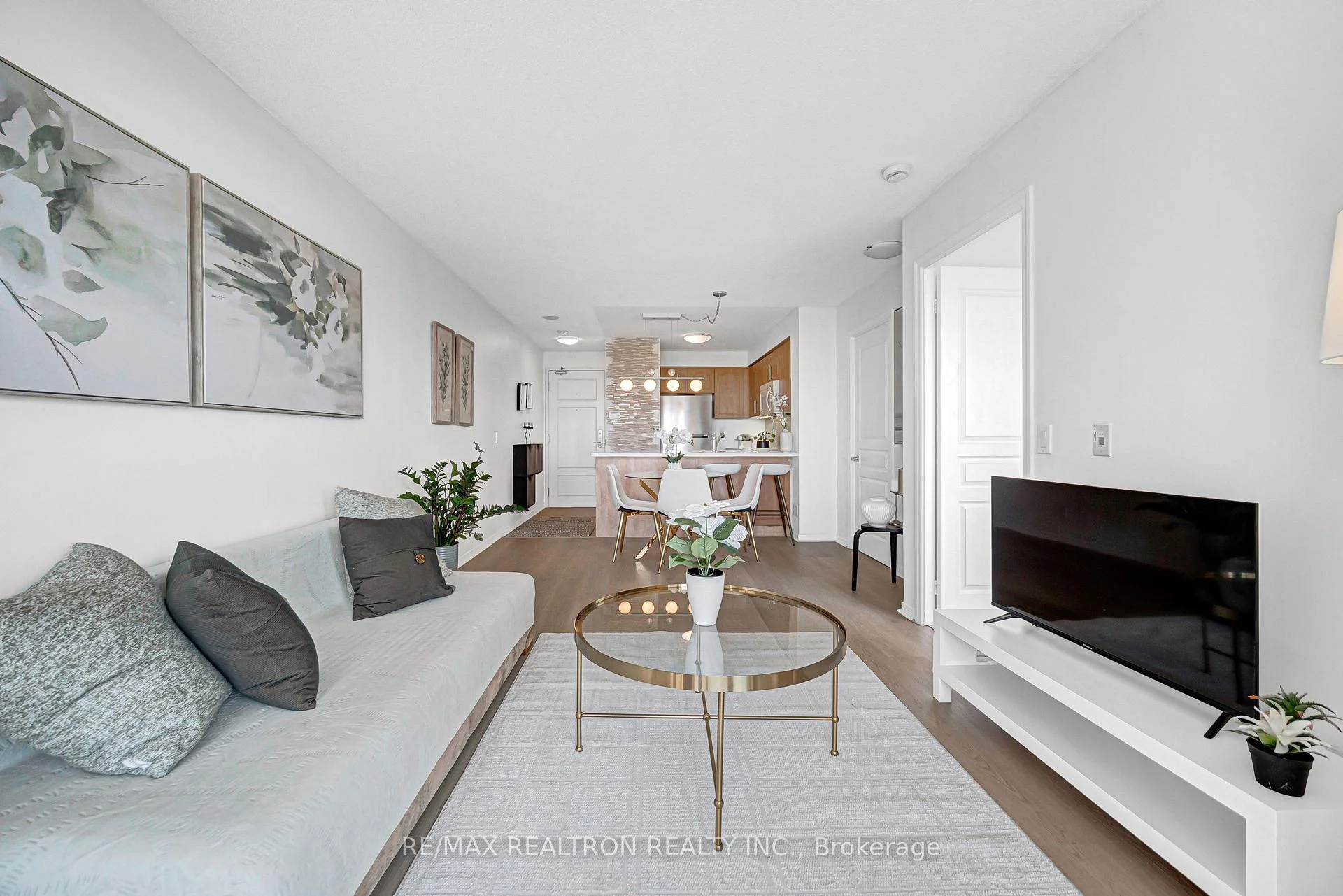 Photo 41 of Unit 601, 330 Red Maple Road, Richmond Hill, Langstaff — HOMEH