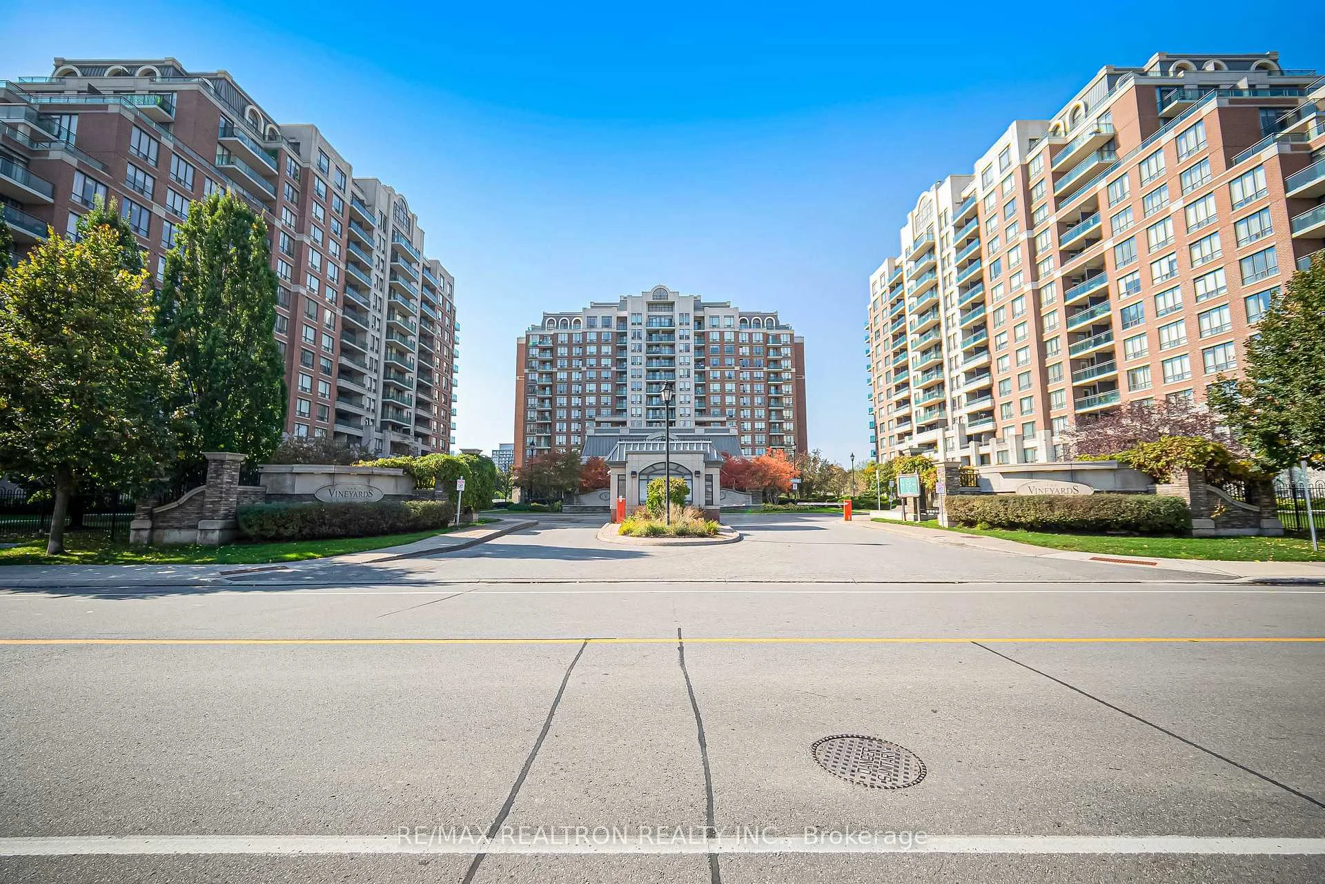 Photo 51 of Unit 601, 330 Red Maple Road, Richmond Hill, Langstaff — HOMEH