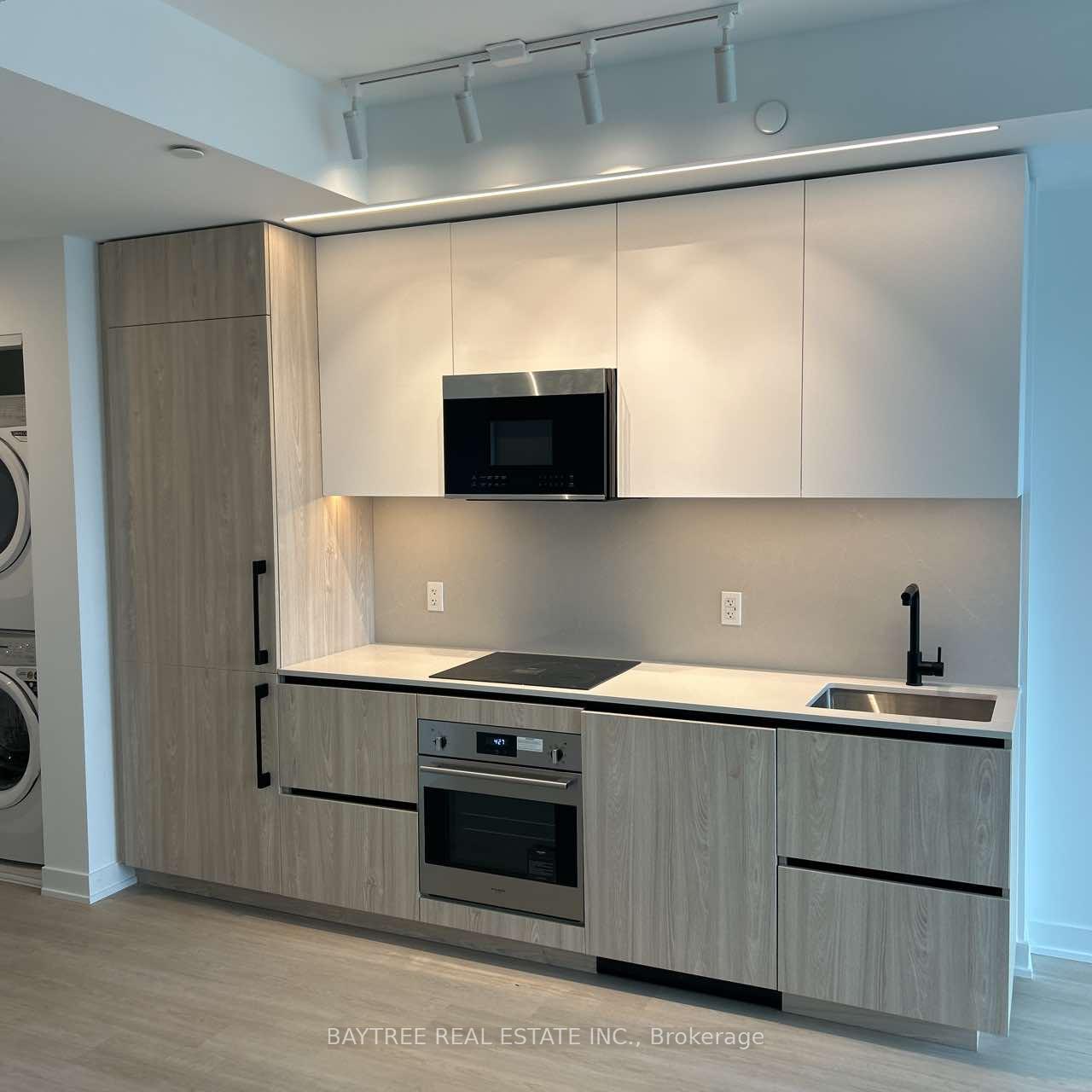 Photo of Unit 1015, 699 Sheppard Avenue E
