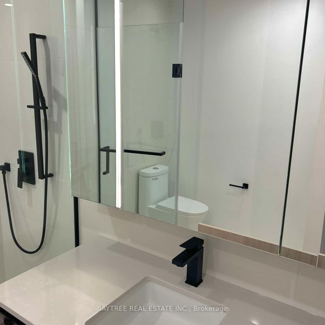 Photo 12 of Unit 1015, 699 Sheppard Avenue E, North York, Bayview Village — HOMEH