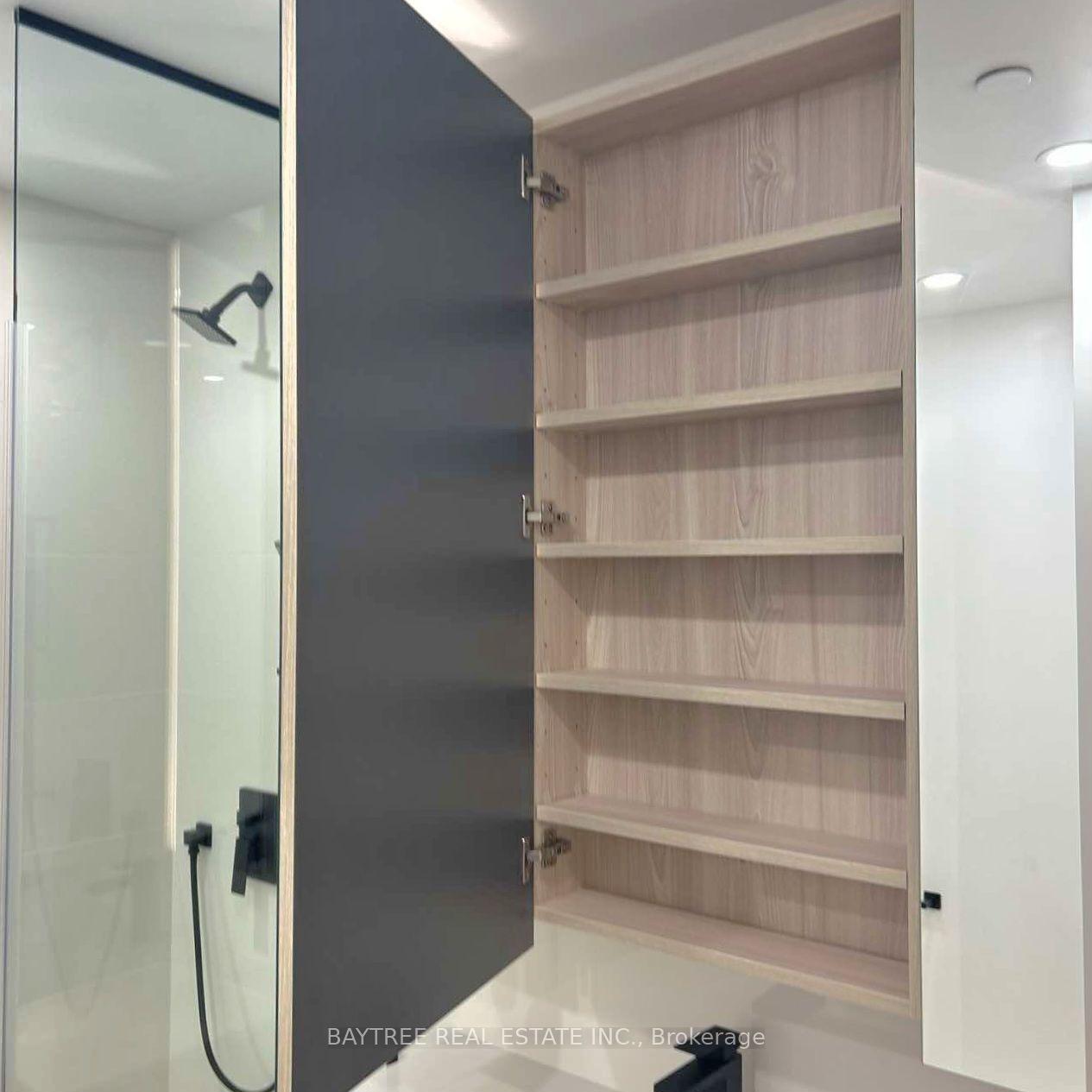 Photo 13 of Unit 1015, 699 Sheppard Avenue E, North York, Bayview Village — HOMEH