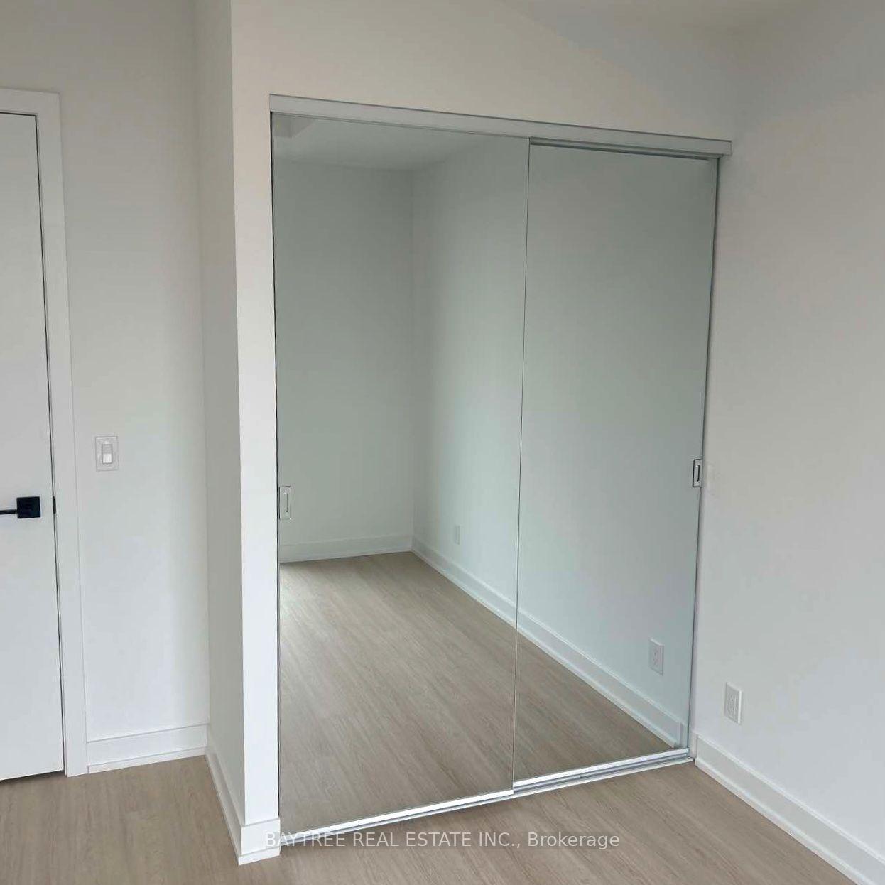 Photo 15 of Unit 1015, 699 Sheppard Avenue E, North York, Bayview Village — HOMEH