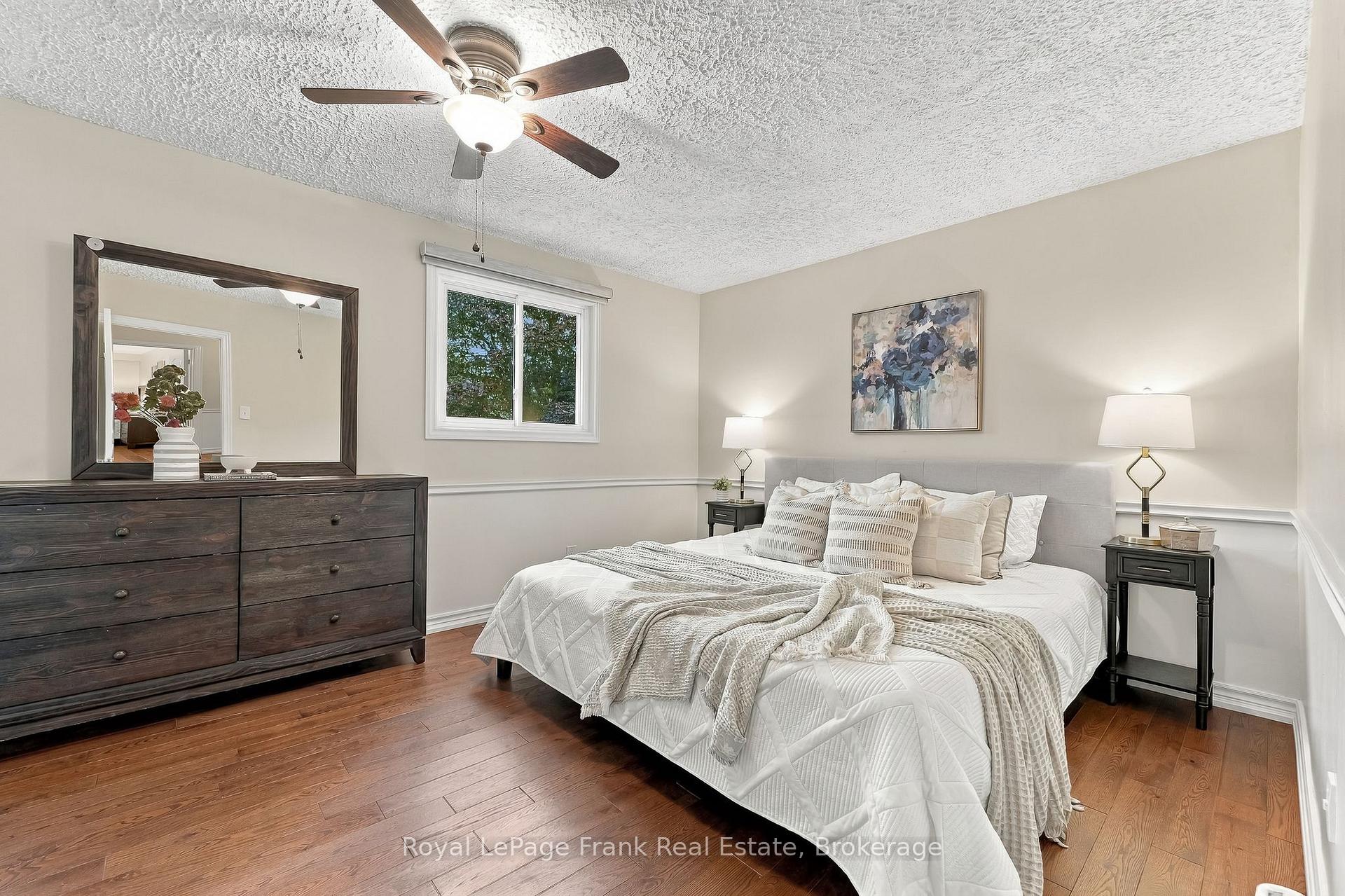 Photo 26 of 15 Hillier Street, Clarington, Bowmanville — HOMEH