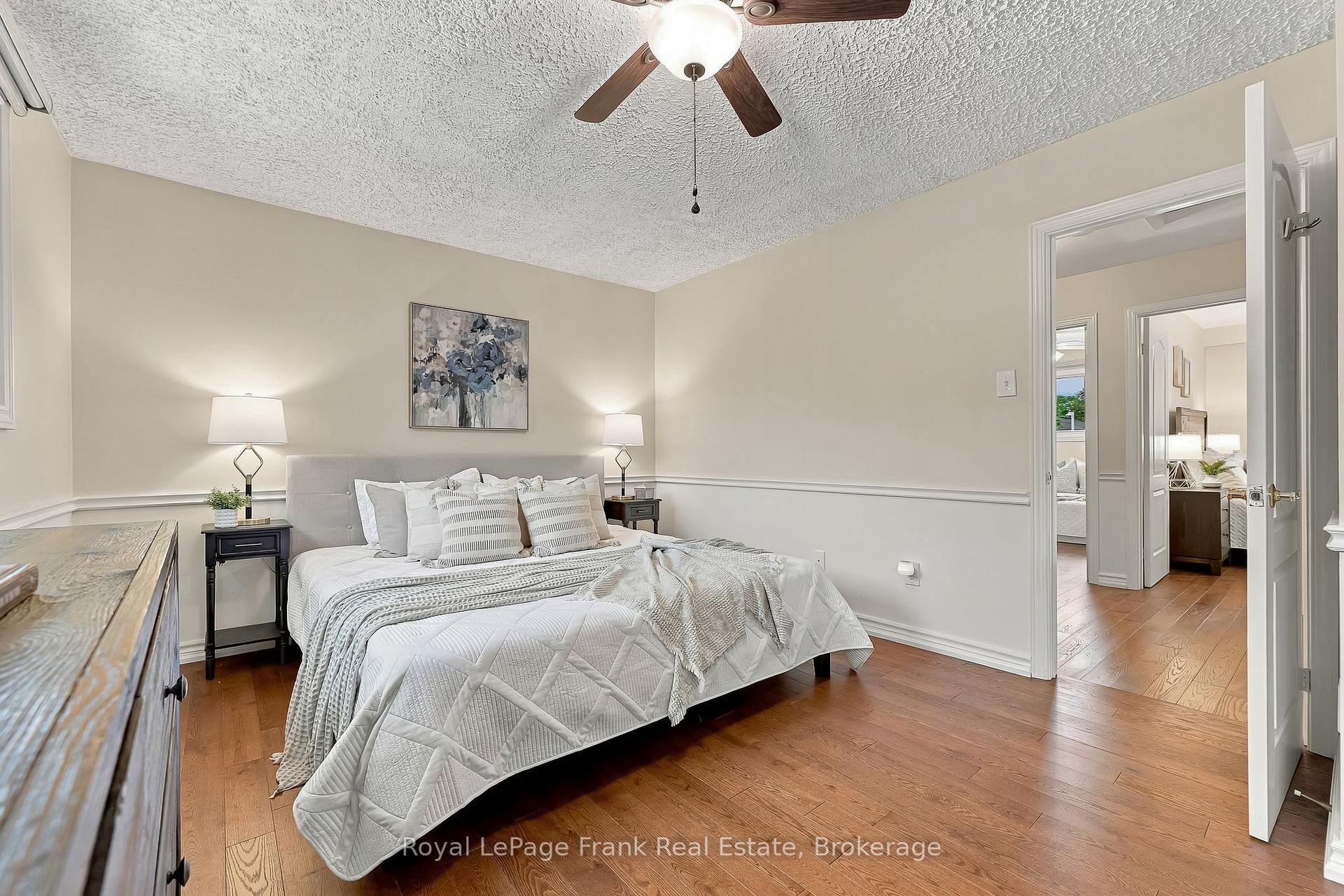 Photo 27 of 15 Hillier Street, Clarington, Bowmanville — HOMEH