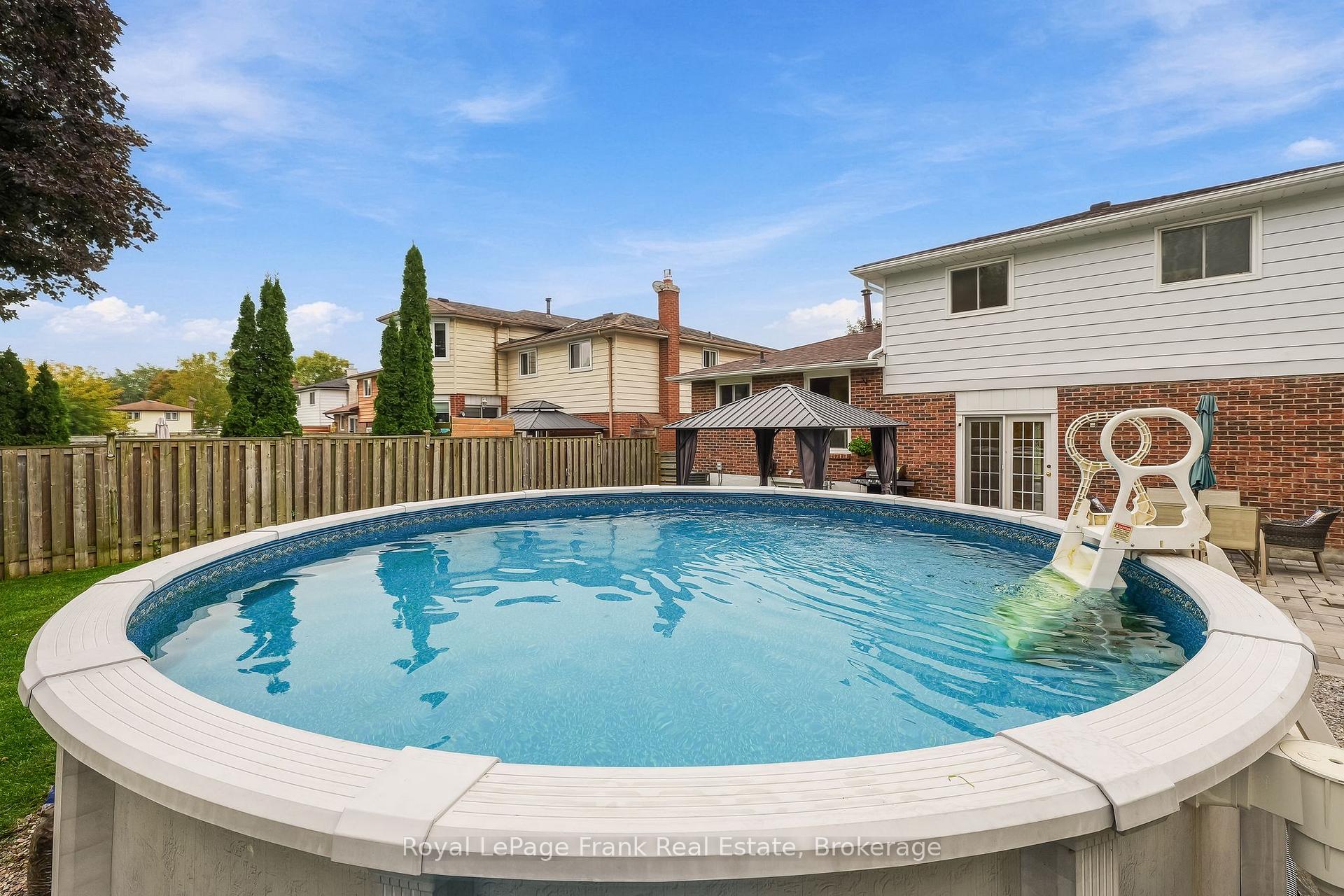 Photo 45 of 15 Hillier Street, Clarington, Bowmanville — HOMEH