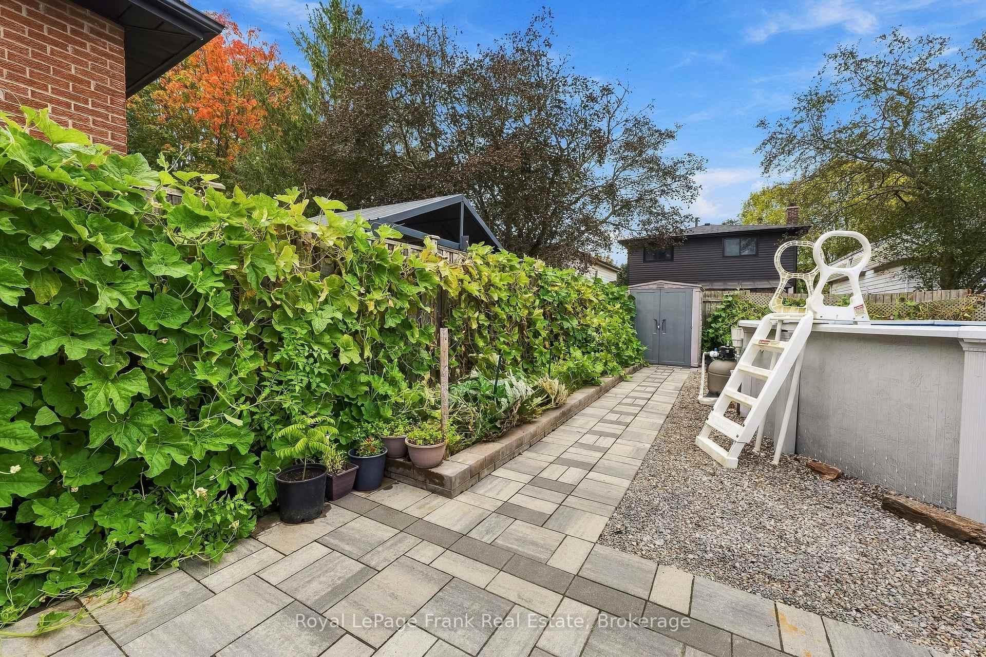 Photo 48 of 15 Hillier Street, Clarington, Bowmanville — HOMEH