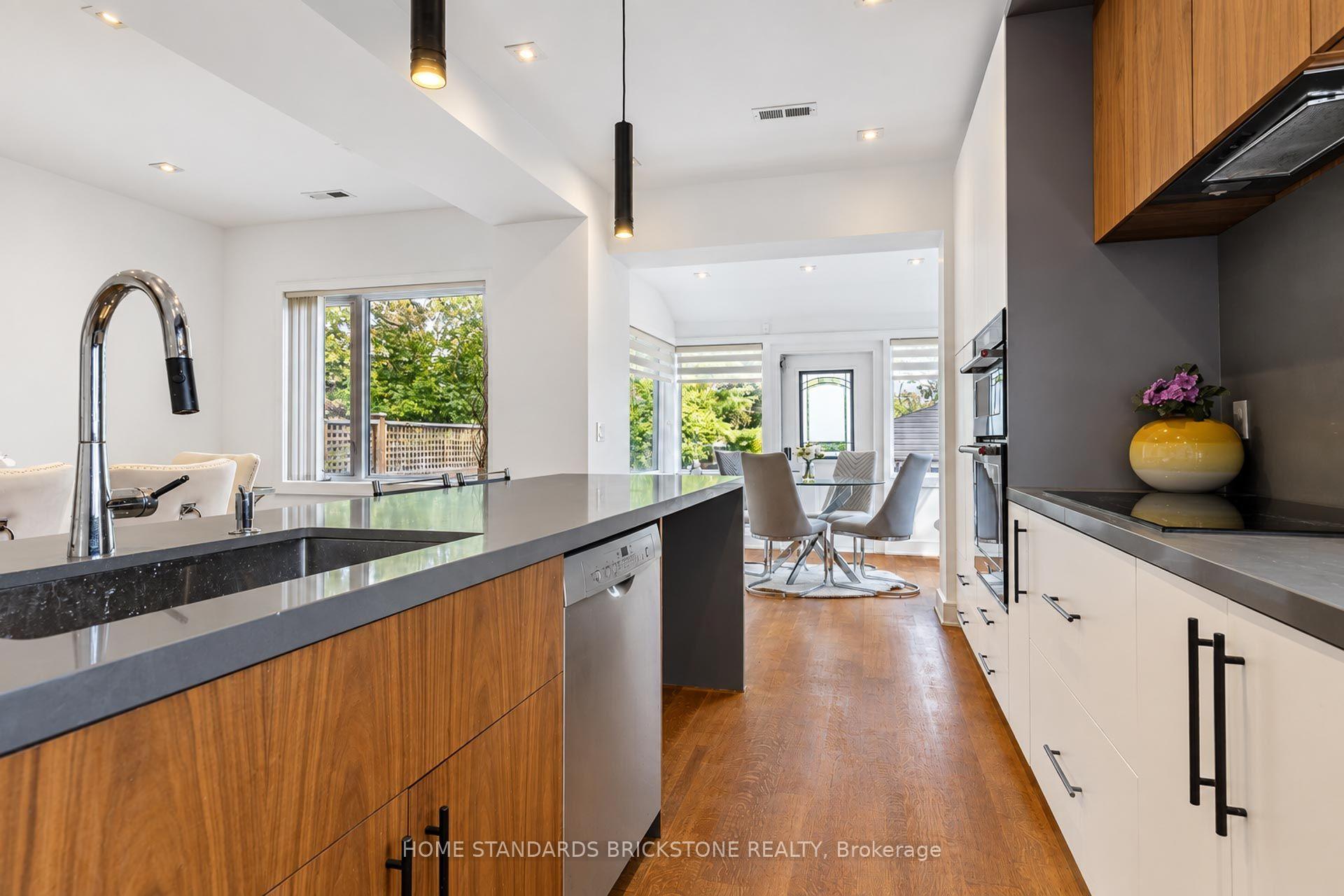 Photo 14 of 7 Heather Street, Toronto, Lawrence Park South — HOMEH