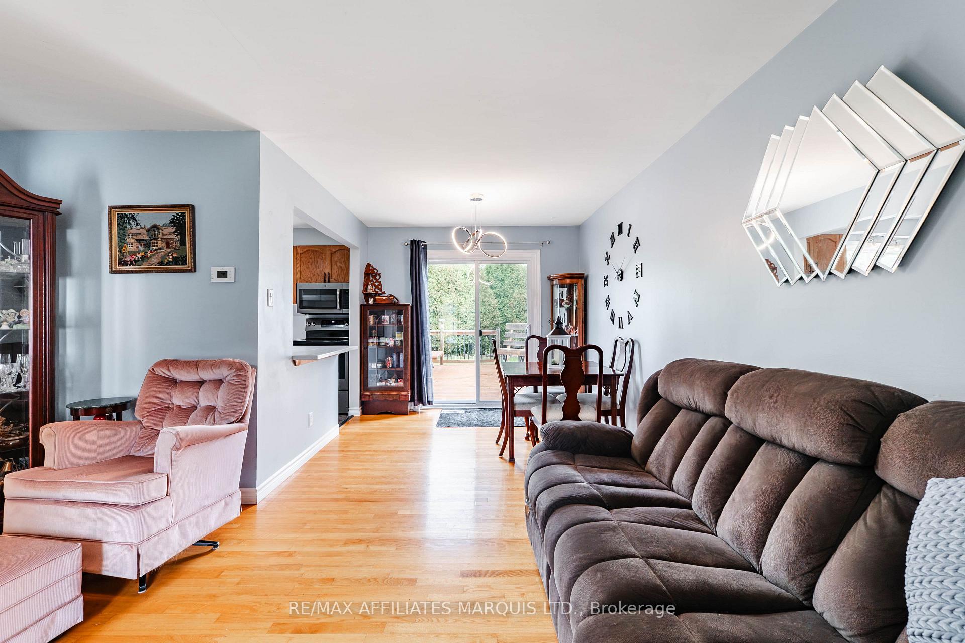Photo 11 of 361 Angela Crescent, Cornwall, Cornwall — HOMEH