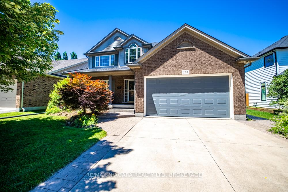 Photo 2 of 374 Pelham Road, St. Catharines, Rykert/Vansickle — HOMEH