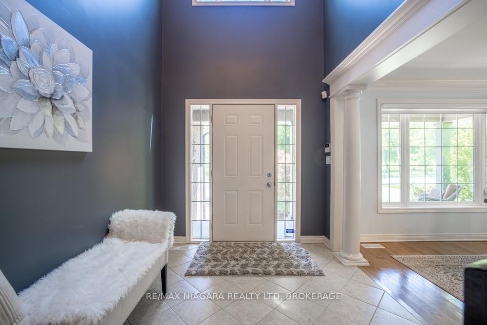Photo 6 of 374 Pelham Road, St. Catharines, Rykert/Vansickle — HOMEH