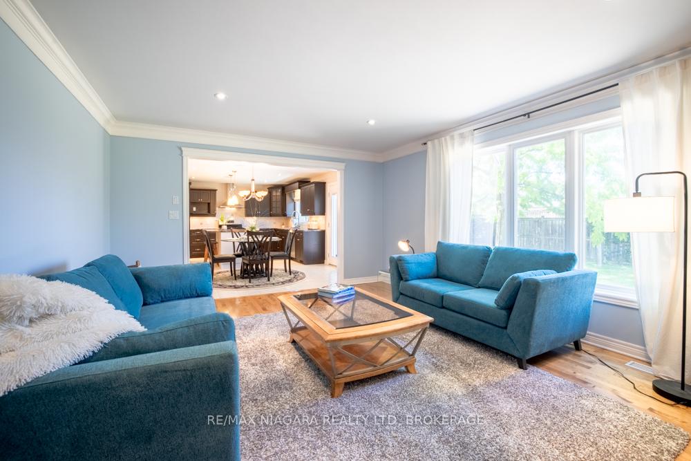Photo 22 of 374 Pelham Road, St. Catharines, Rykert/Vansickle — HOMEH