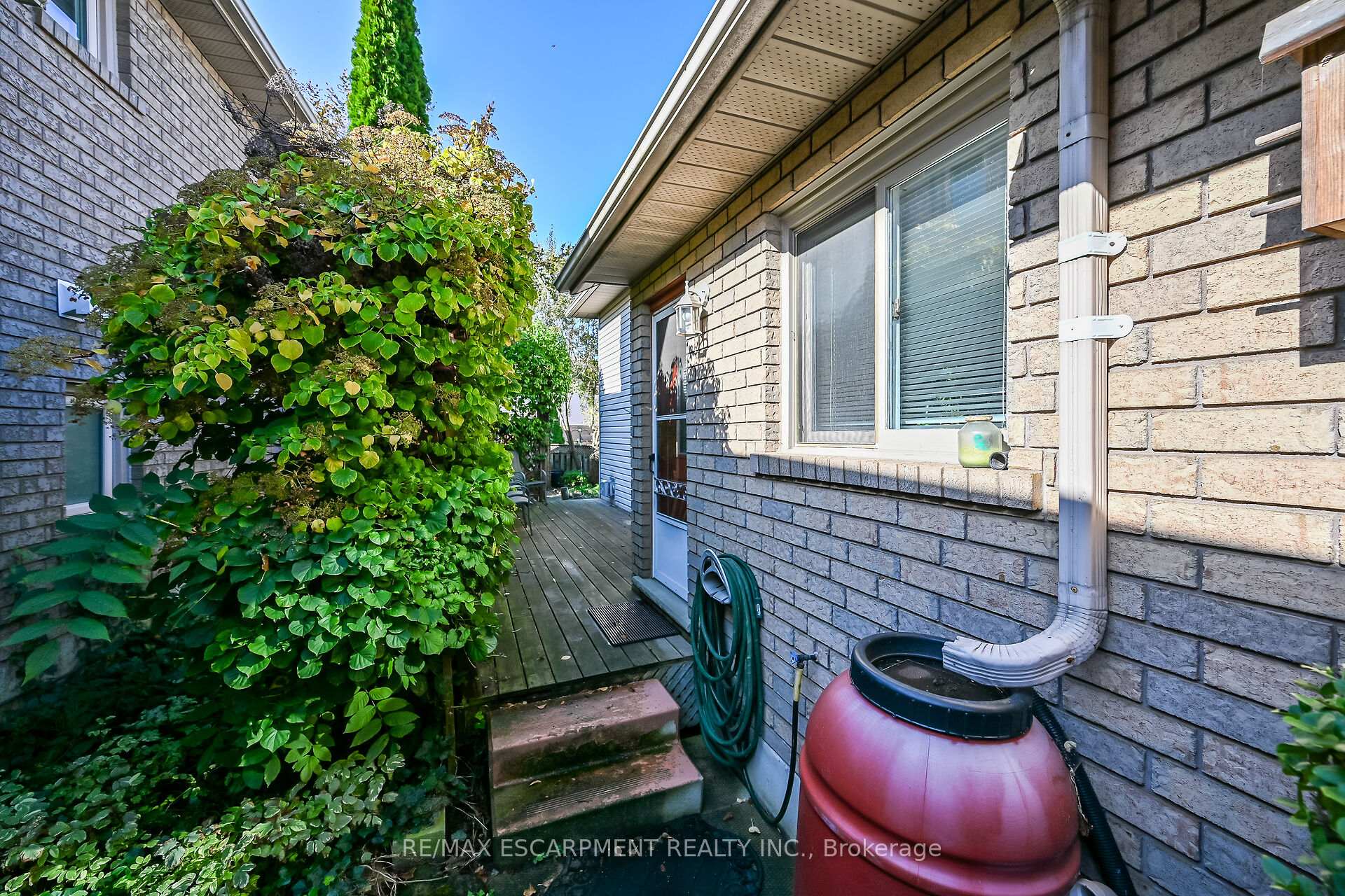 Photo 39 of 37 Glenhollow Drive, Hamilton, Stoney Creek — HOMEH