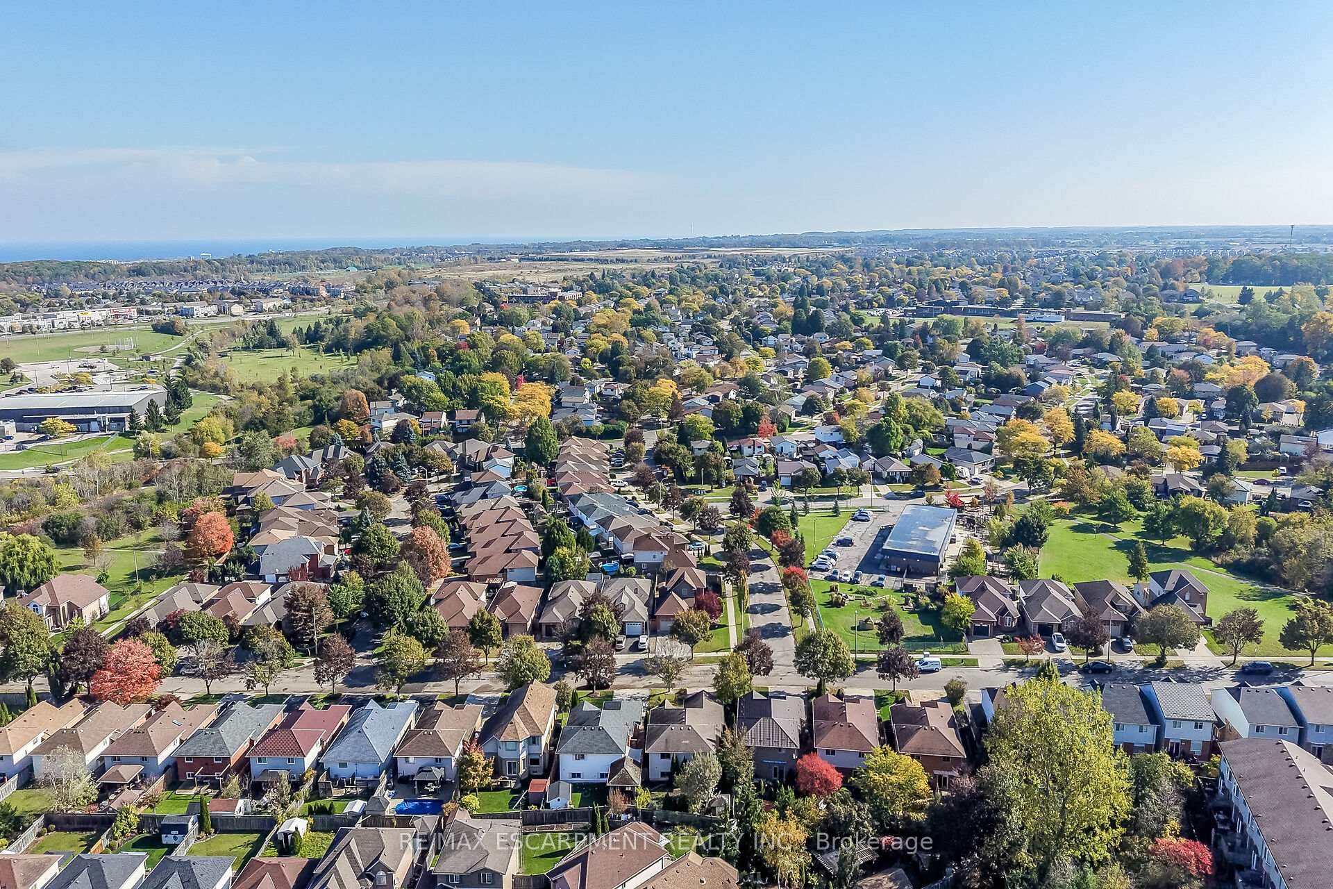 Photo 50 of 37 Glenhollow Drive, Hamilton, Stoney Creek — HOMEH