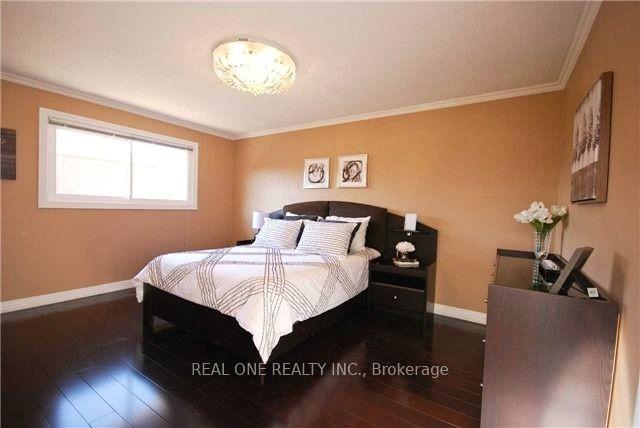 Photo 16 of 4379 Sedgefield Road, Mississauga, Central Erin Mills — HOMEH