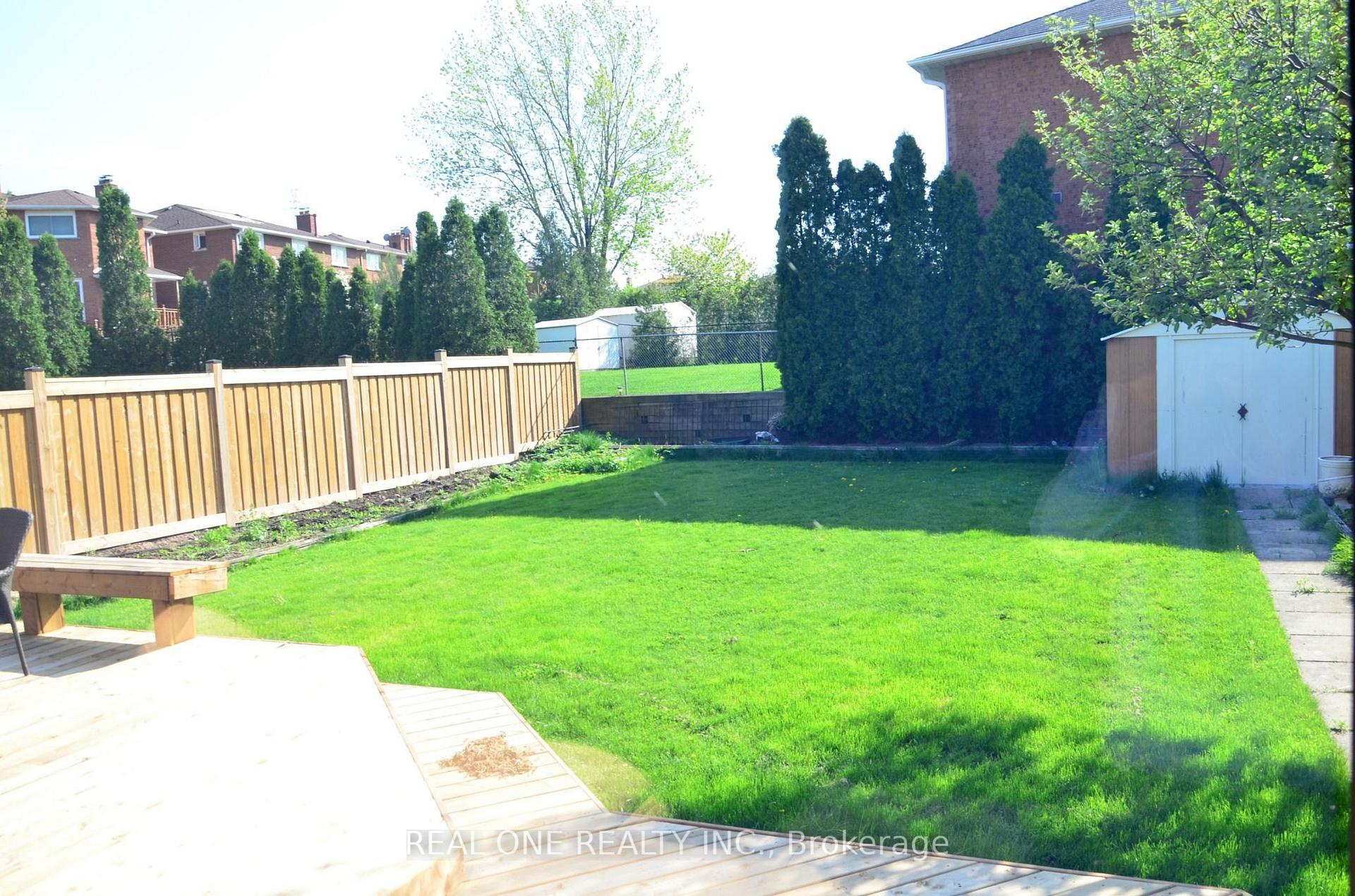 Photo 25 of 4379 Sedgefield Road, Mississauga, Central Erin Mills — HOMEH