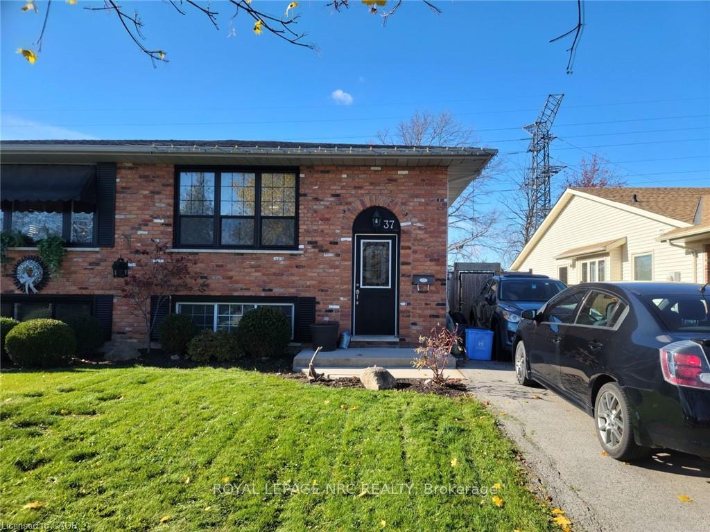 Photo of 37 Fox Trail Drive