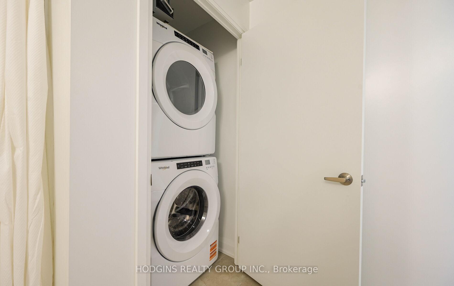 Photo 11 of Unit 1414, 1035 Southdown Road, Mississauga, Clarkson — HOMEH