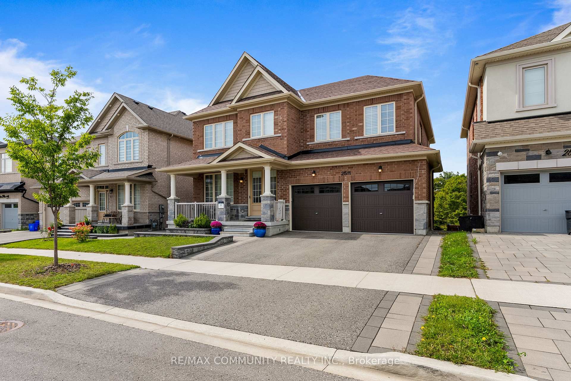 Photo 2 of 2511 Florentine Place, Pickering, Rural Pickering — HOMEH
