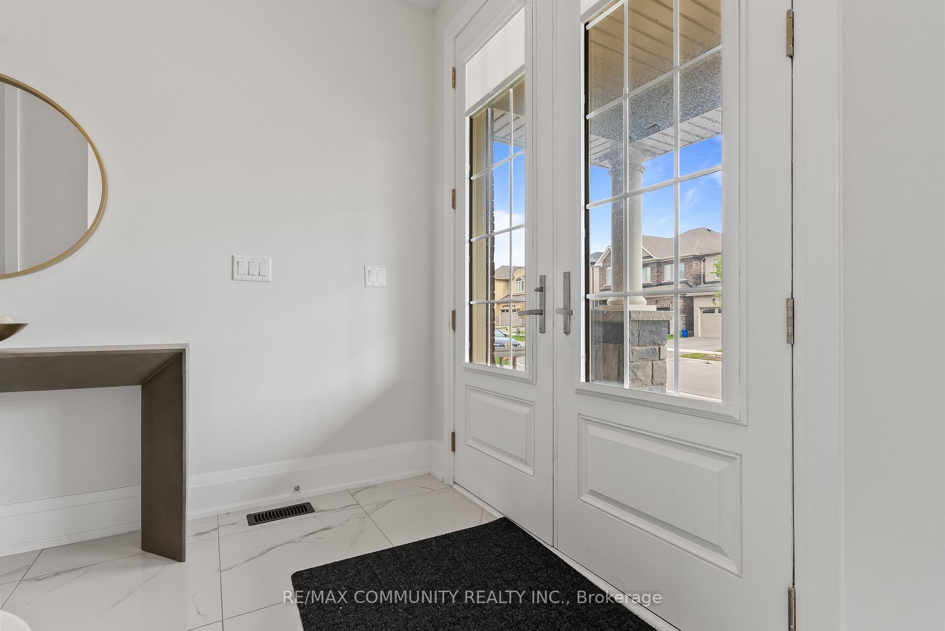 Photo 5 of 2511 Florentine Place, Pickering, Rural Pickering — HOMEH