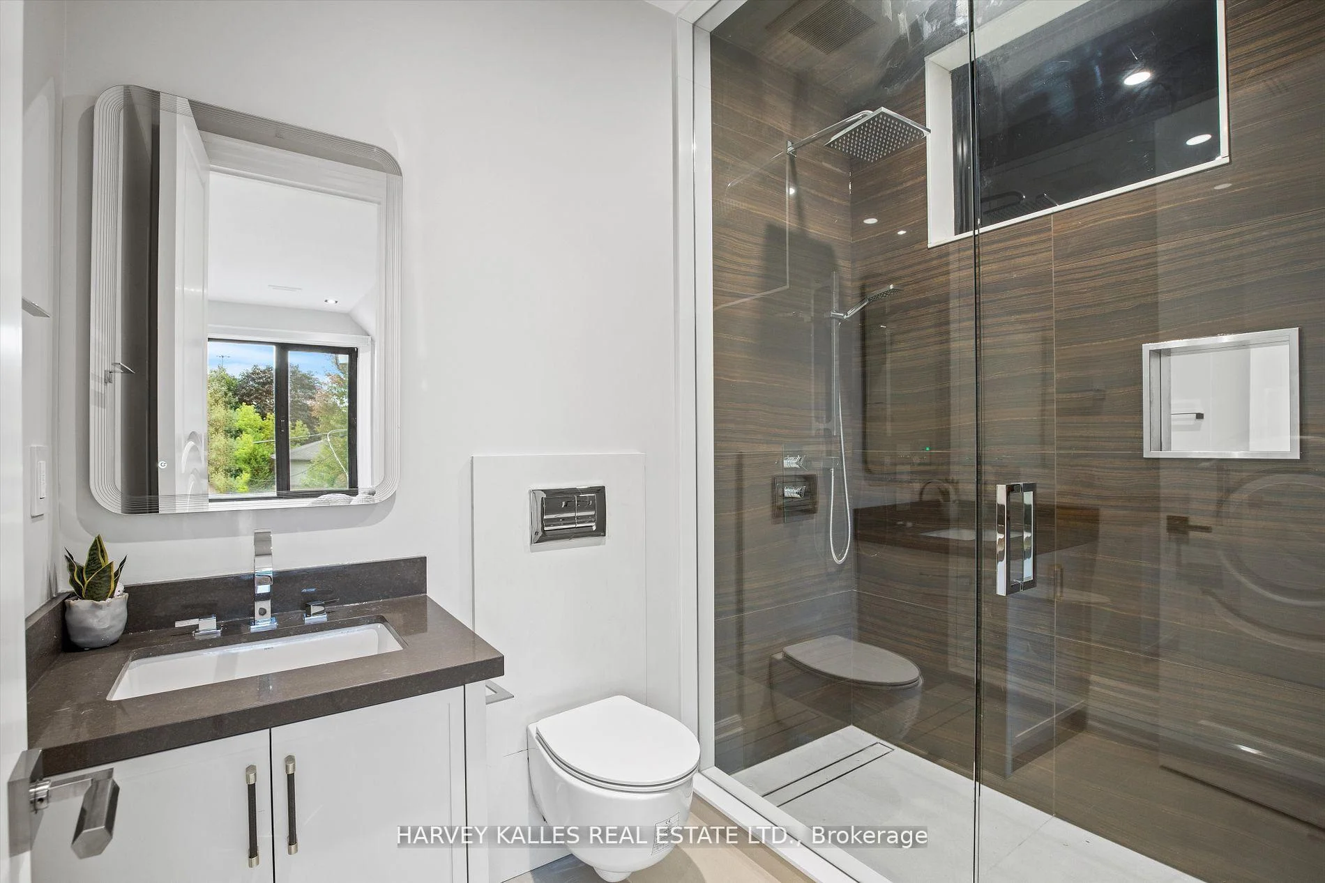 Photo 65 of 1 Silvergrove Road, North York, St. Andrew-Windfields — HOMEH