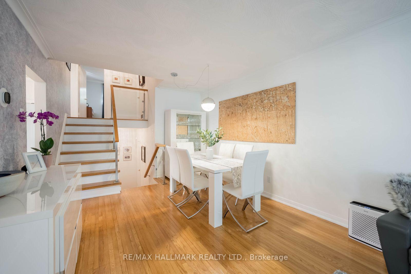 Photo 7 of 27 Pinebrook Avenue, North York, Victoria Village — HOMEH