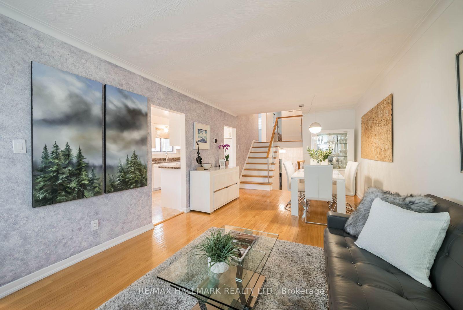 Photo 8 of 27 Pinebrook Avenue, North York, Victoria Village — HOMEH