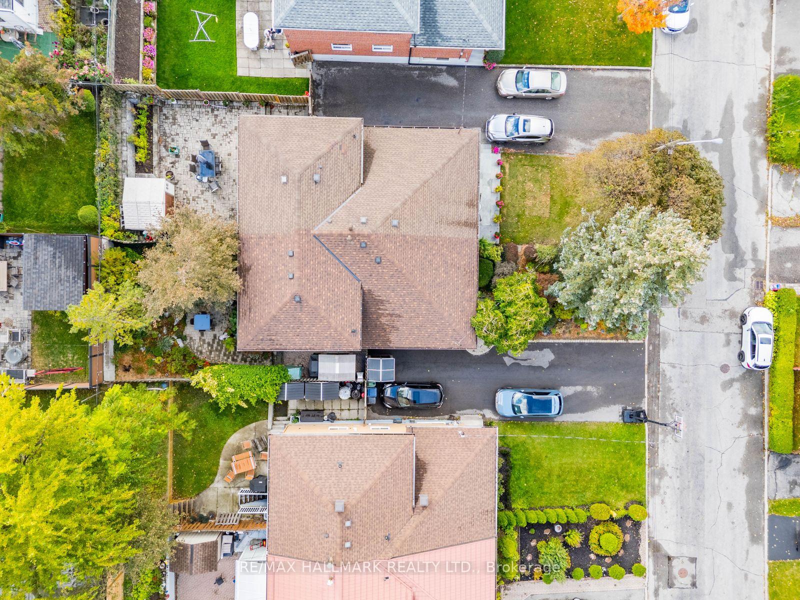 Photo 32 of 27 Pinebrook Avenue, North York, Victoria Village — HOMEH