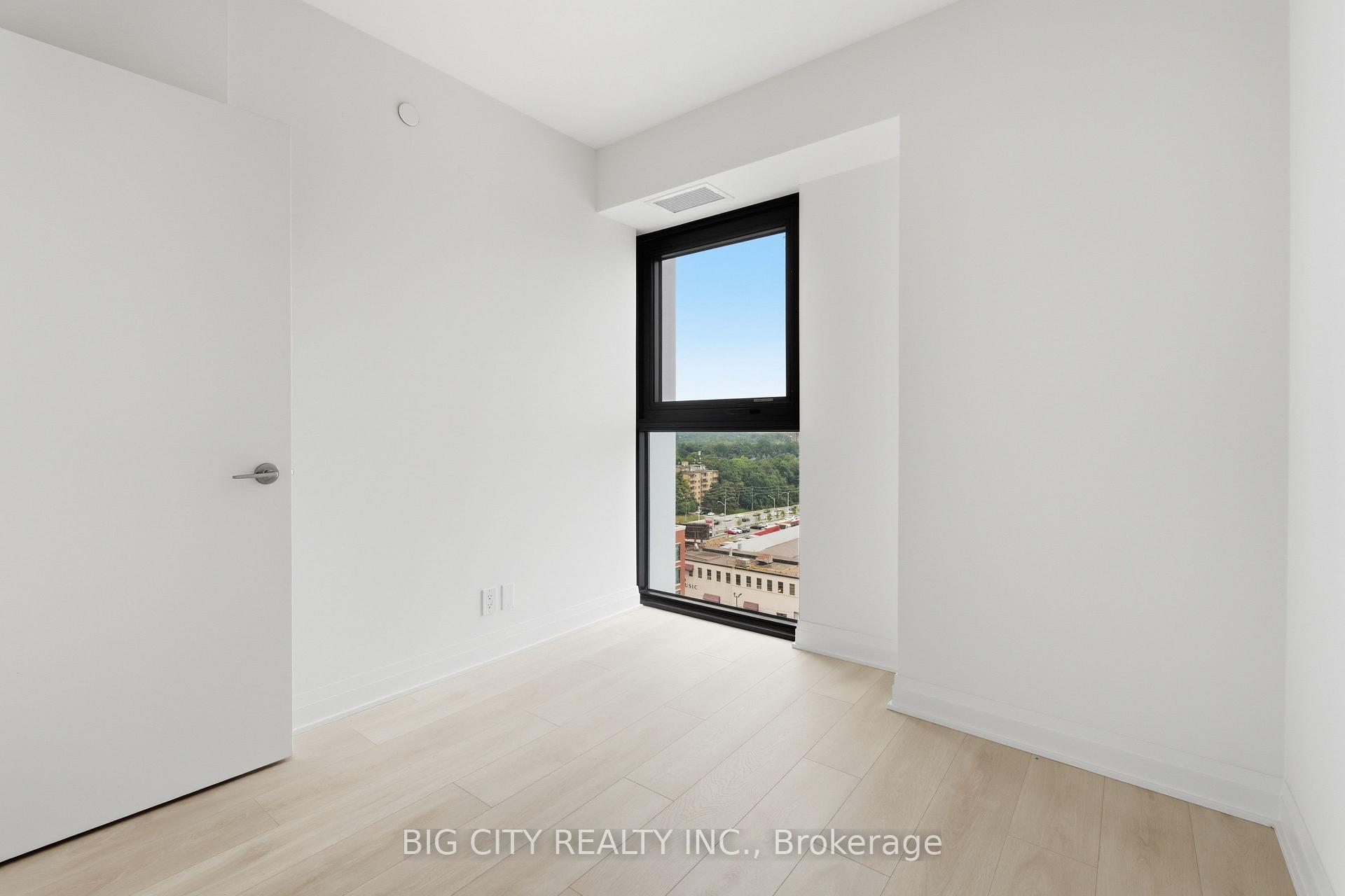 Photo 16 of Unit 1110, 25 Frederick Todd Way, Toronto, Leaside — HOMEH