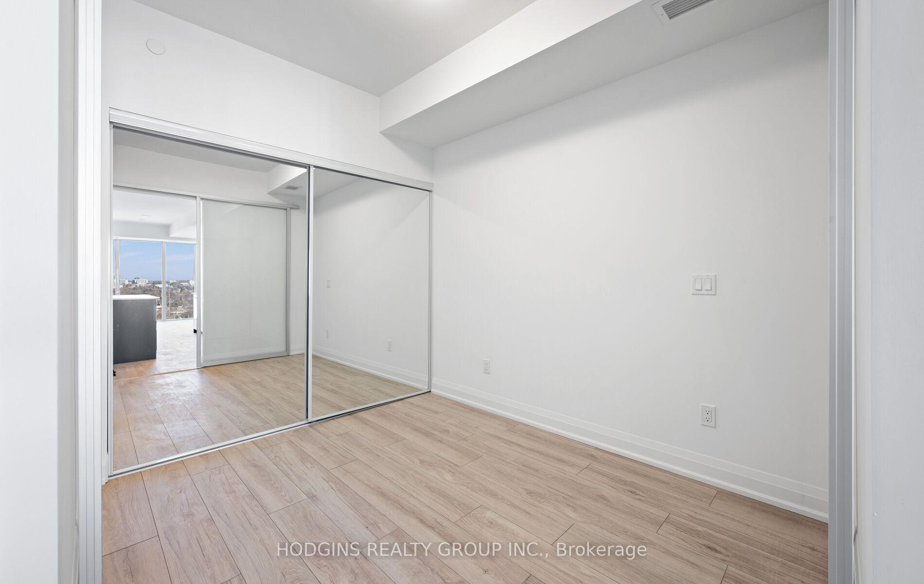 Photo 13 of Unit 612, 1035 Southdown Road, Mississauga, Clarkson — HOMEH