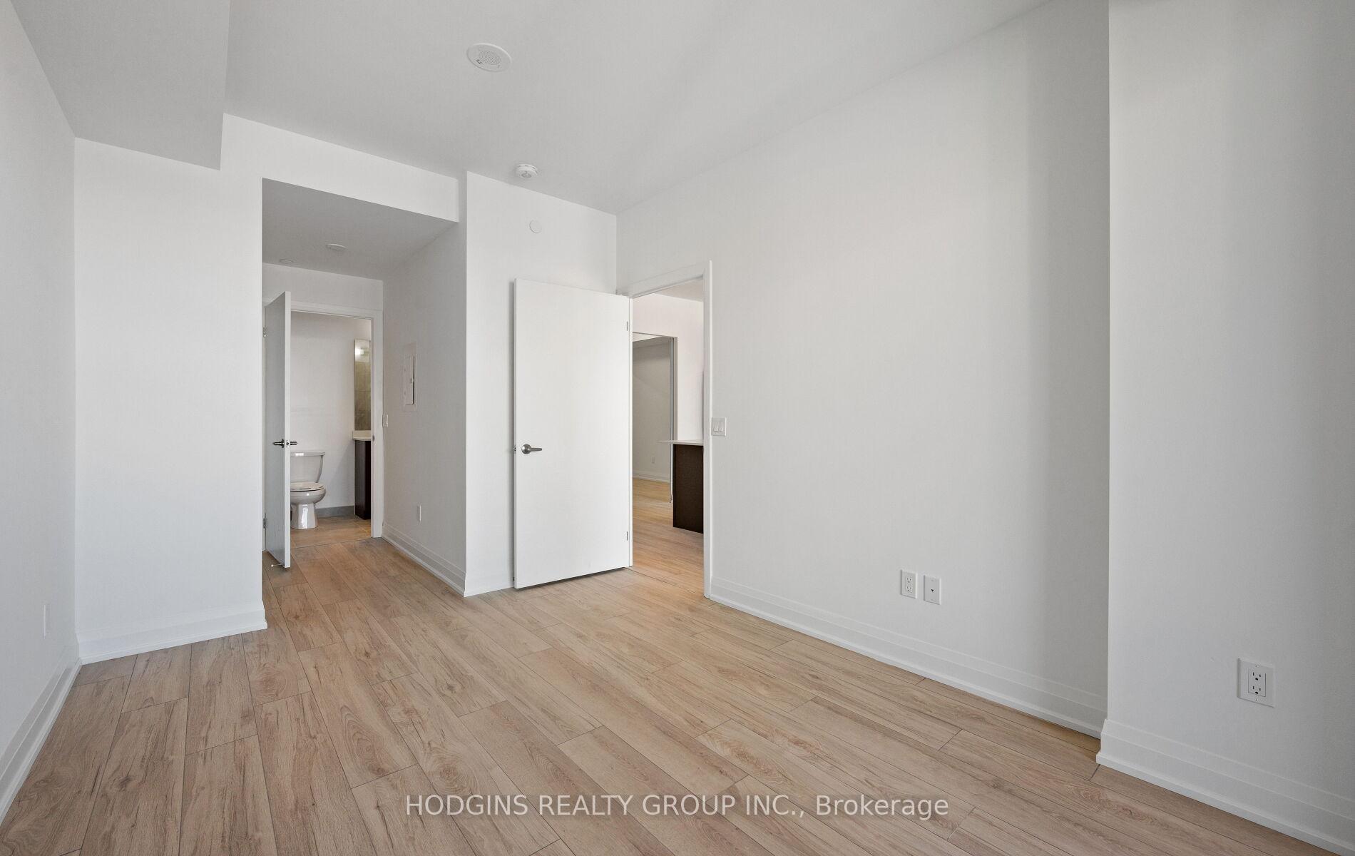Photo 16 of Unit 612, 1035 Southdown Road, Mississauga, Clarkson — HOMEH