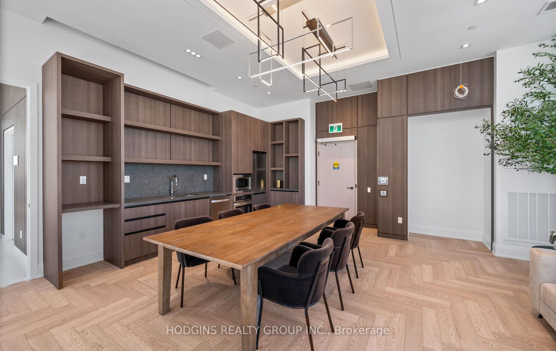 Photo 32 of Unit 612, 1035 Southdown Road, Mississauga, Clarkson — HOMEH