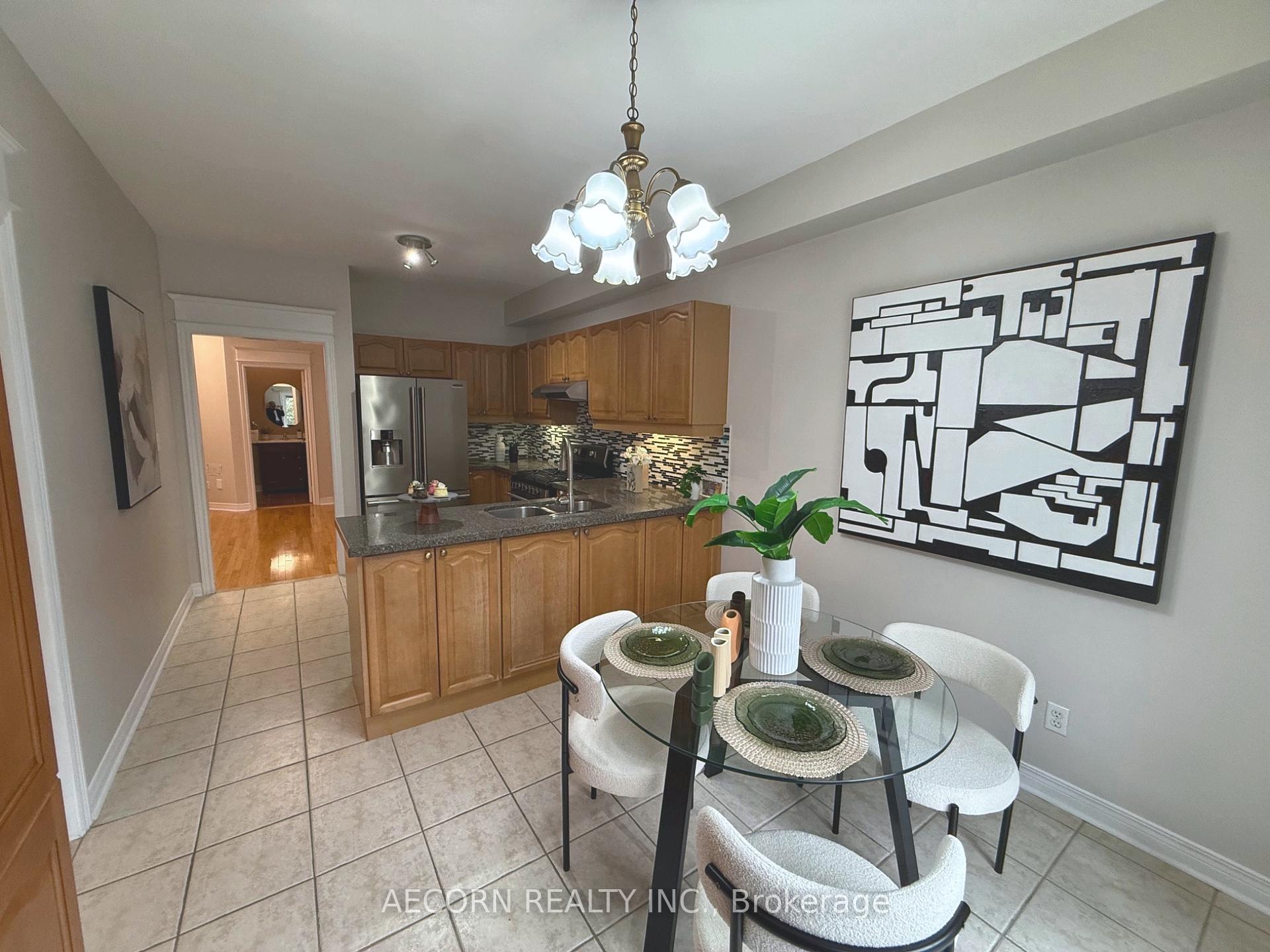 Photo 17 of 62 Macedonia Court, Newmarket, Summerhill Estates — HOMEH