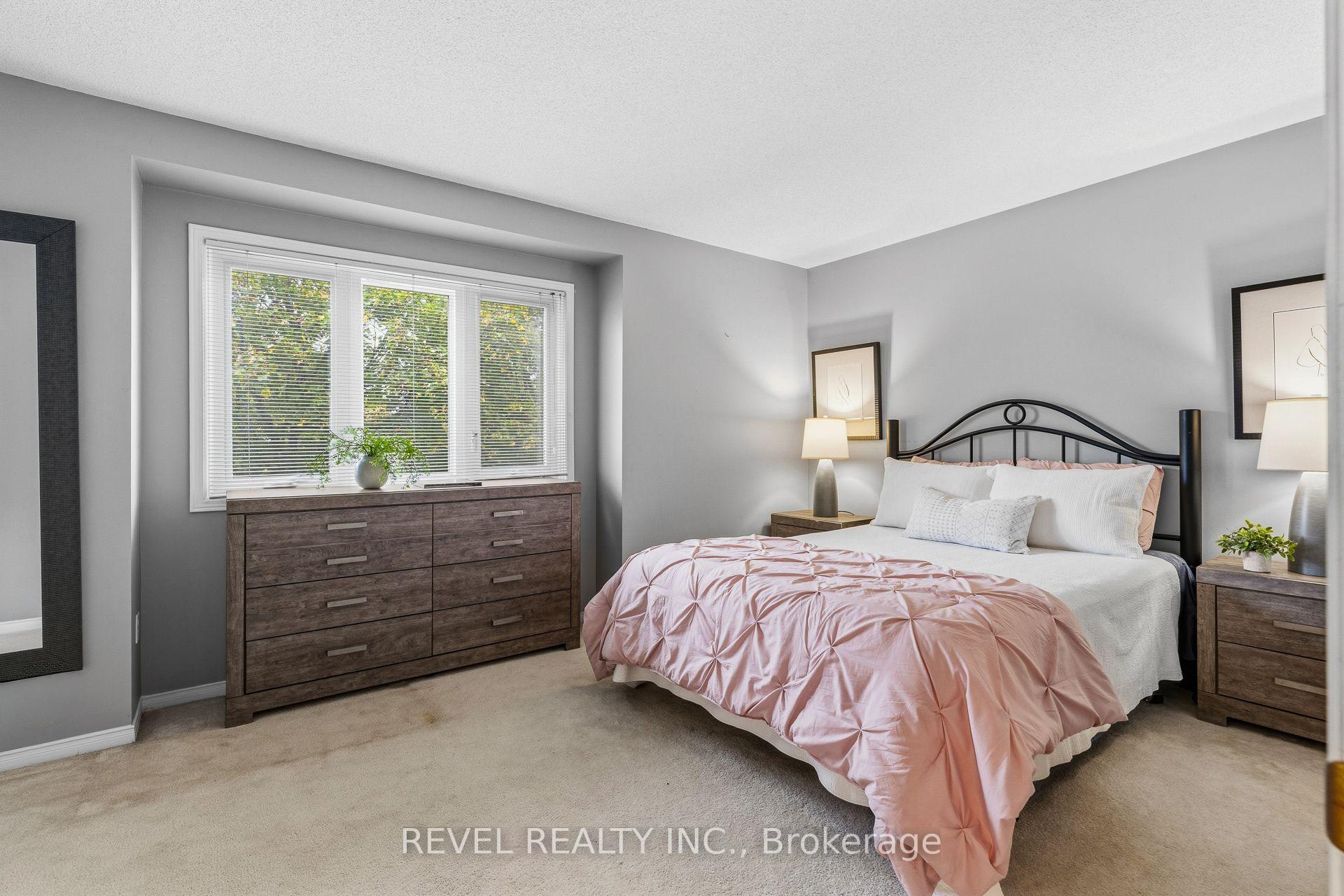 Photo 15 of 78 Ryan's Way, Hamilton, Waterdown — HOMEH