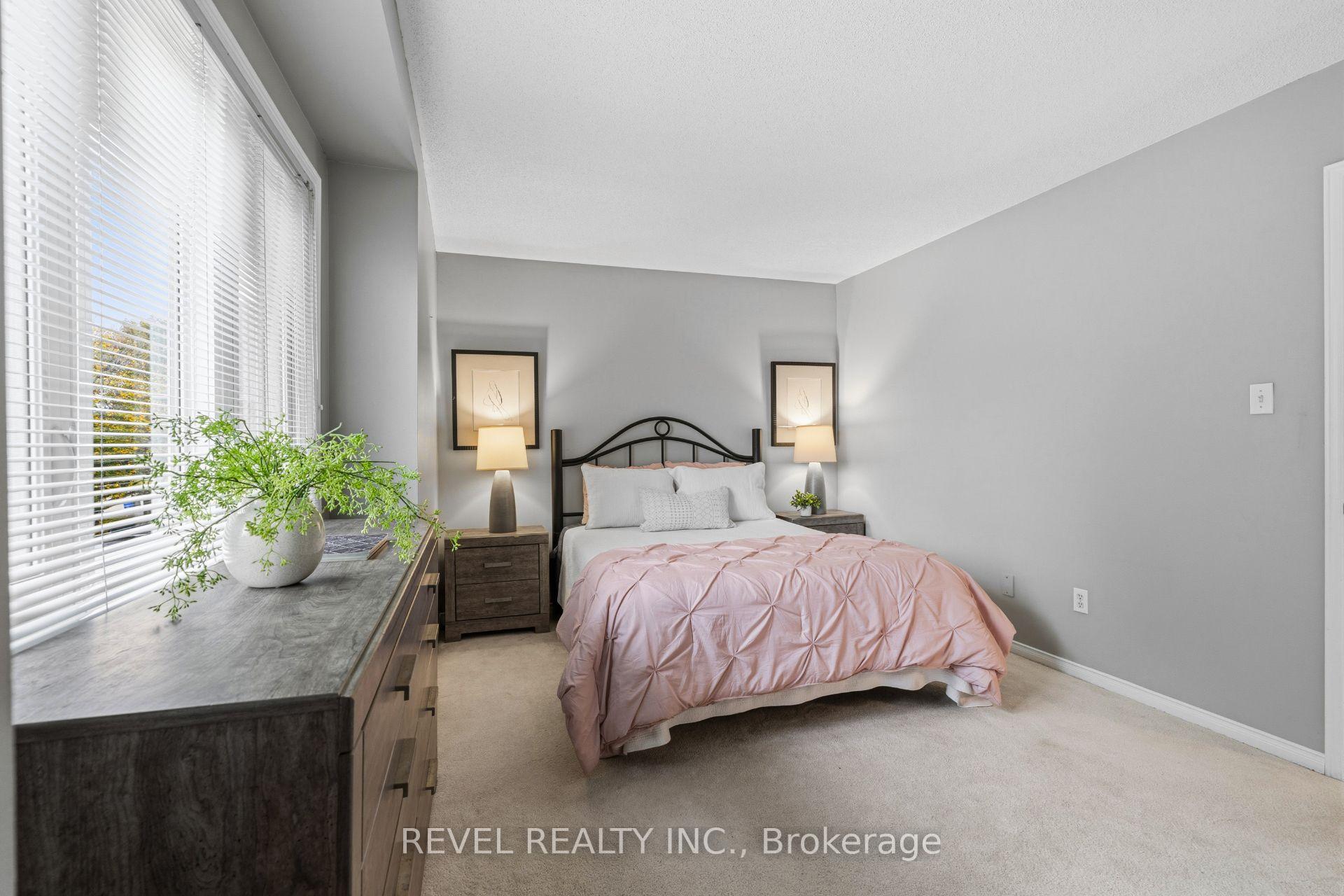 Photo 18 of 78 Ryan's Way, Hamilton, Waterdown — HOMEH