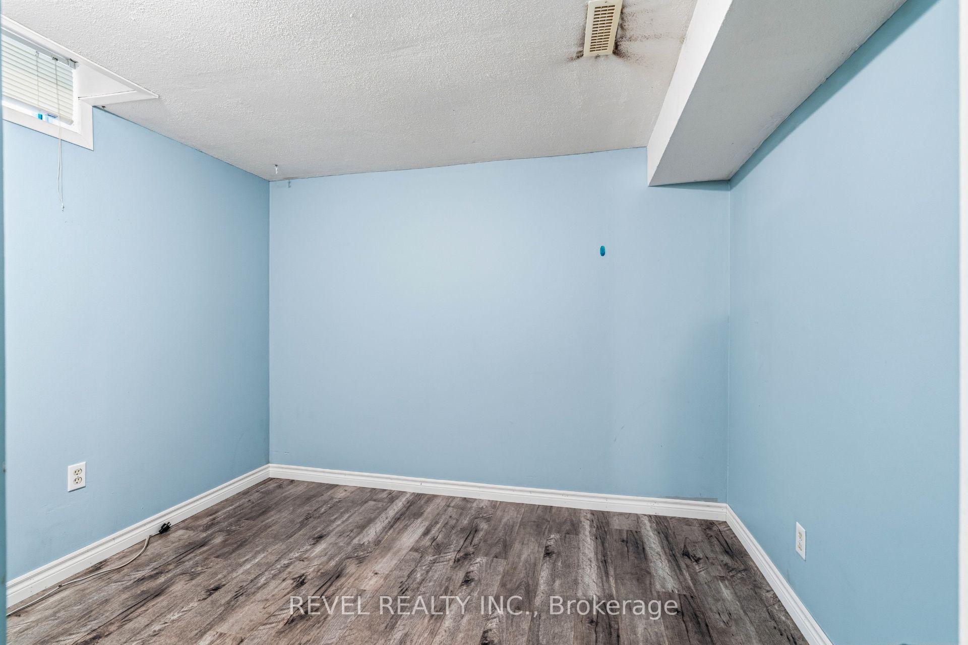 Photo 23 of 78 Ryan's Way, Hamilton, Waterdown — HOMEH