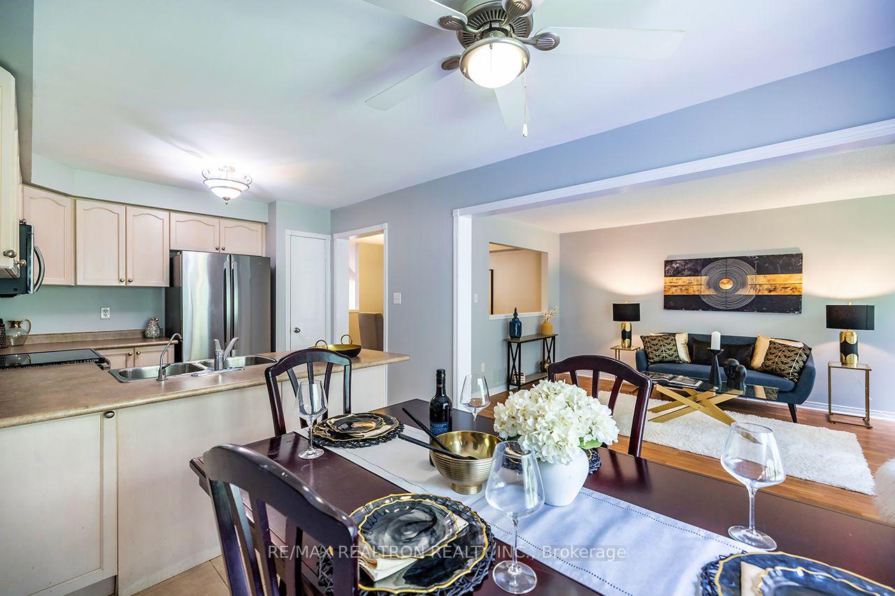 Photo 13 of 82 Beachgrove Crescent, Whitby, Taunton North — HOMEH