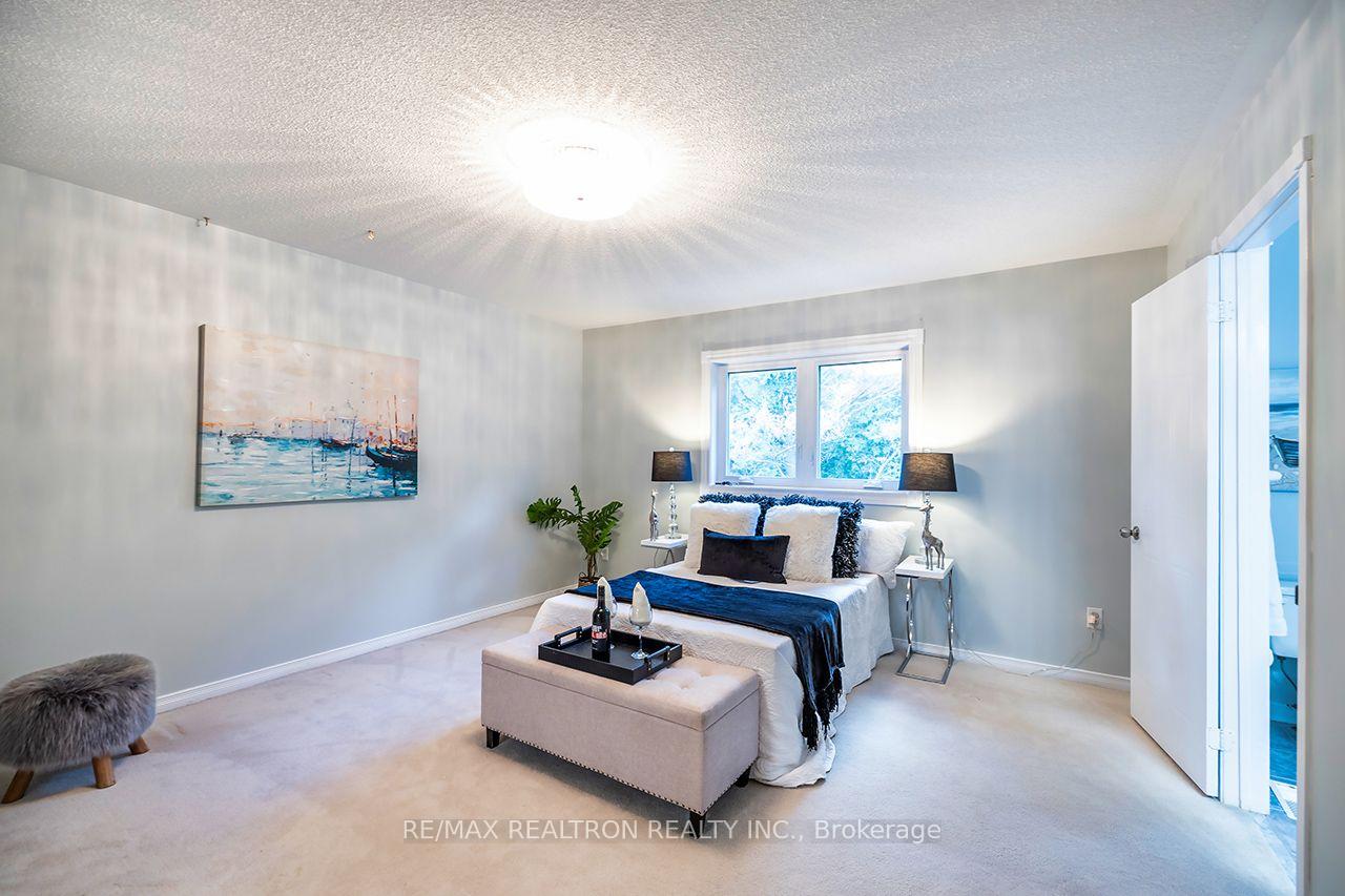 Photo 21 of 82 Beachgrove Crescent, Whitby, Taunton North — HOMEH