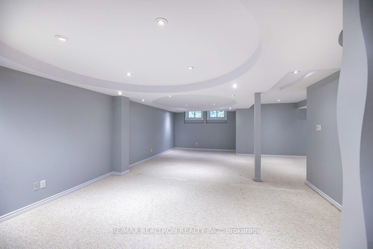 Photo 30 of 82 Beachgrove Crescent, Whitby, Taunton North — HOMEH