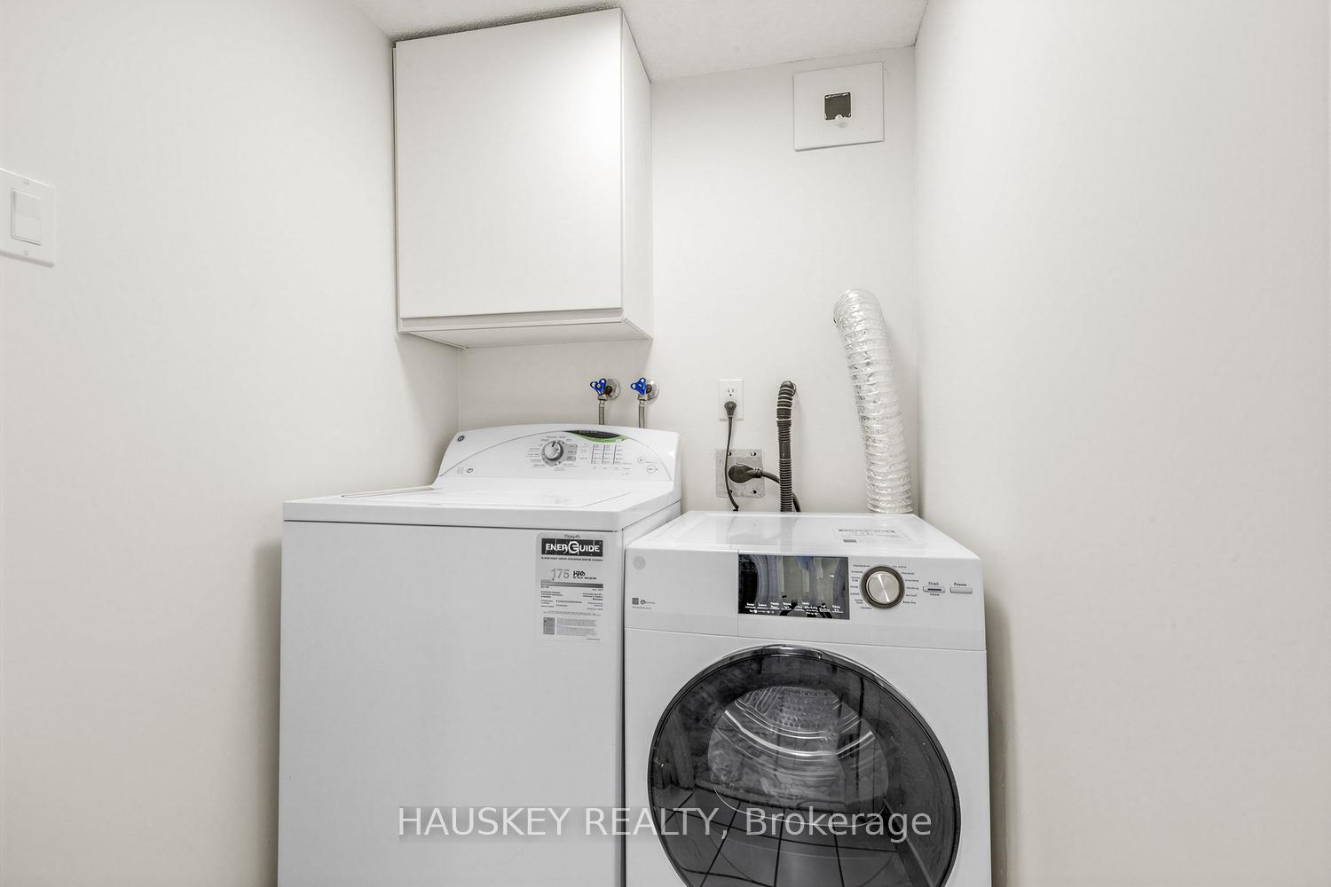 Photo 22 of Unit 402, 3800 Yonge Street, Toronto, Bedford Park-Nortown — HOMEH