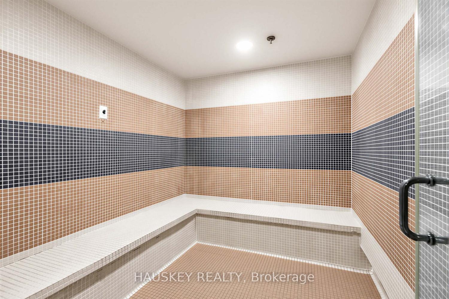 Photo 25 of Unit 402, 3800 Yonge Street, Toronto, Bedford Park-Nortown — HOMEH