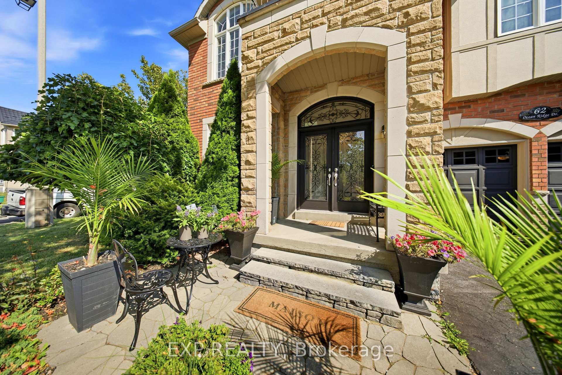 Photo 3 of 62 Ocean Ridge Drive, Brampton, Sandringham-Wellington — HOMEH