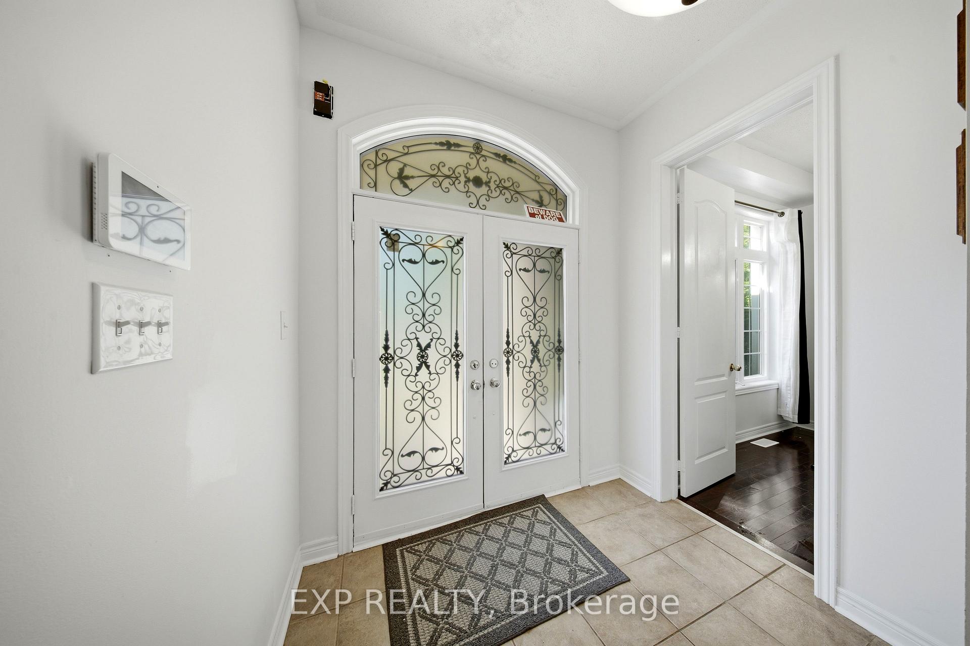 Photo 5 of 62 Ocean Ridge Drive, Brampton, Sandringham-Wellington — HOMEH