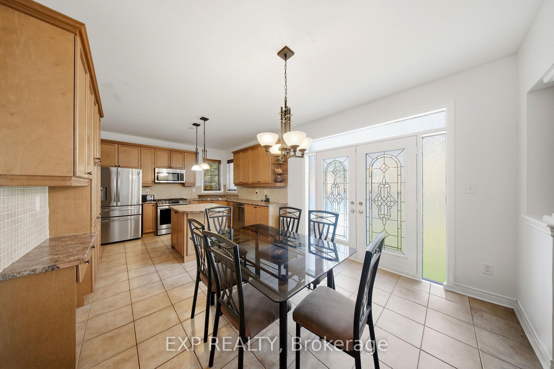 Photo 16 of 62 Ocean Ridge Drive, Brampton, Sandringham-Wellington — HOMEH