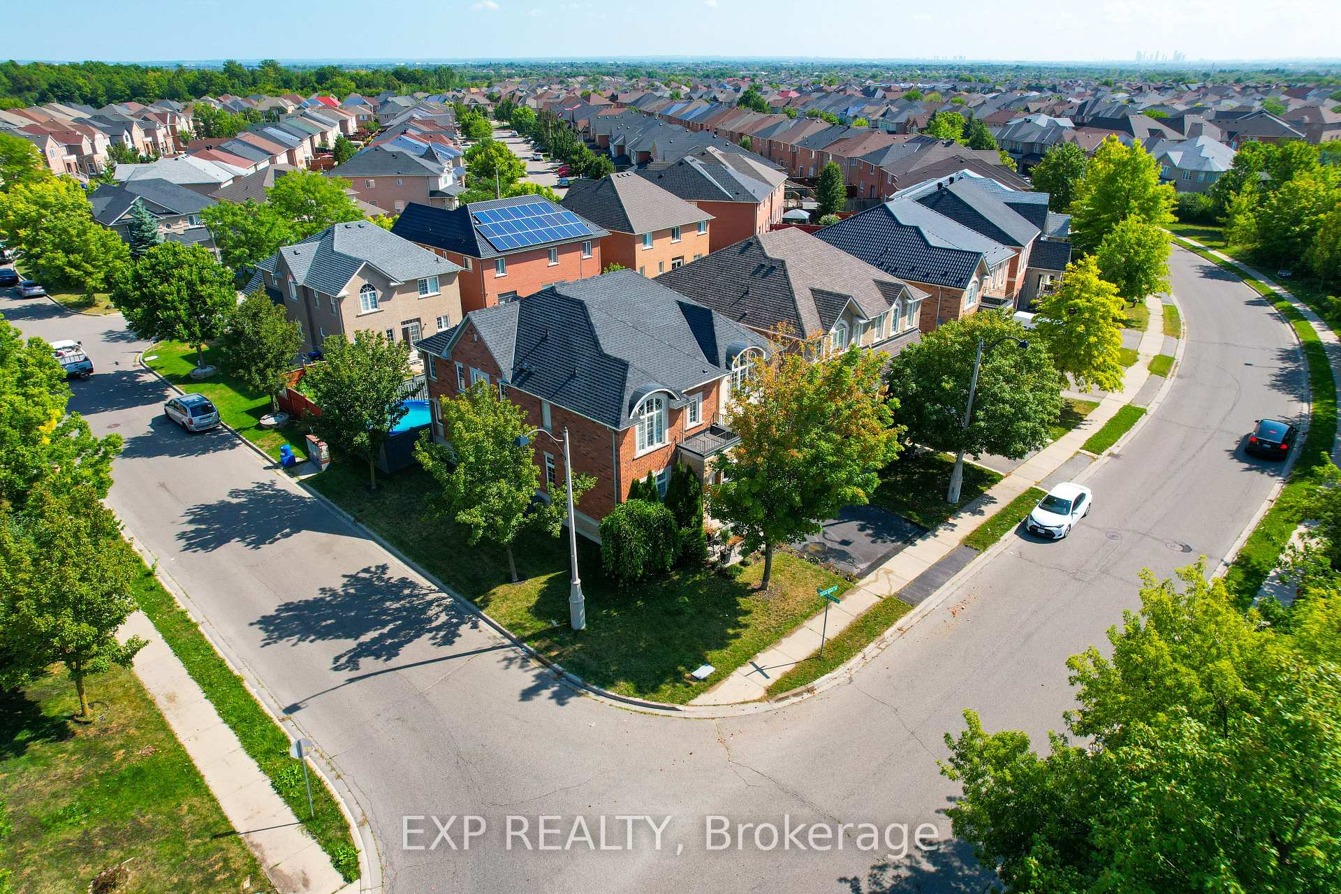 Photo 35 of 62 Ocean Ridge Drive, Brampton, Sandringham-Wellington — HOMEH