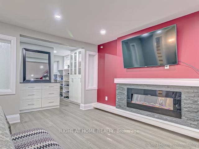 Photo 23 of 1179 Queens Avenue, Oakville, College Park — HOMEH