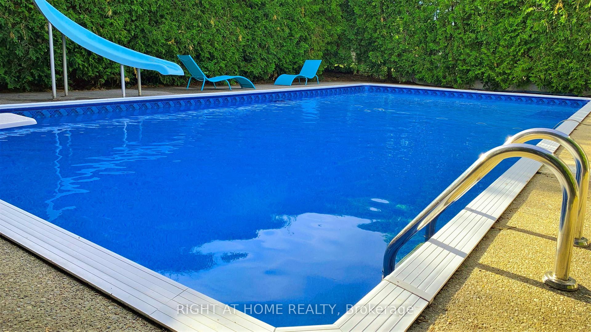 Photo 25 of 1179 Queens Avenue, Oakville, College Park — HOMEH