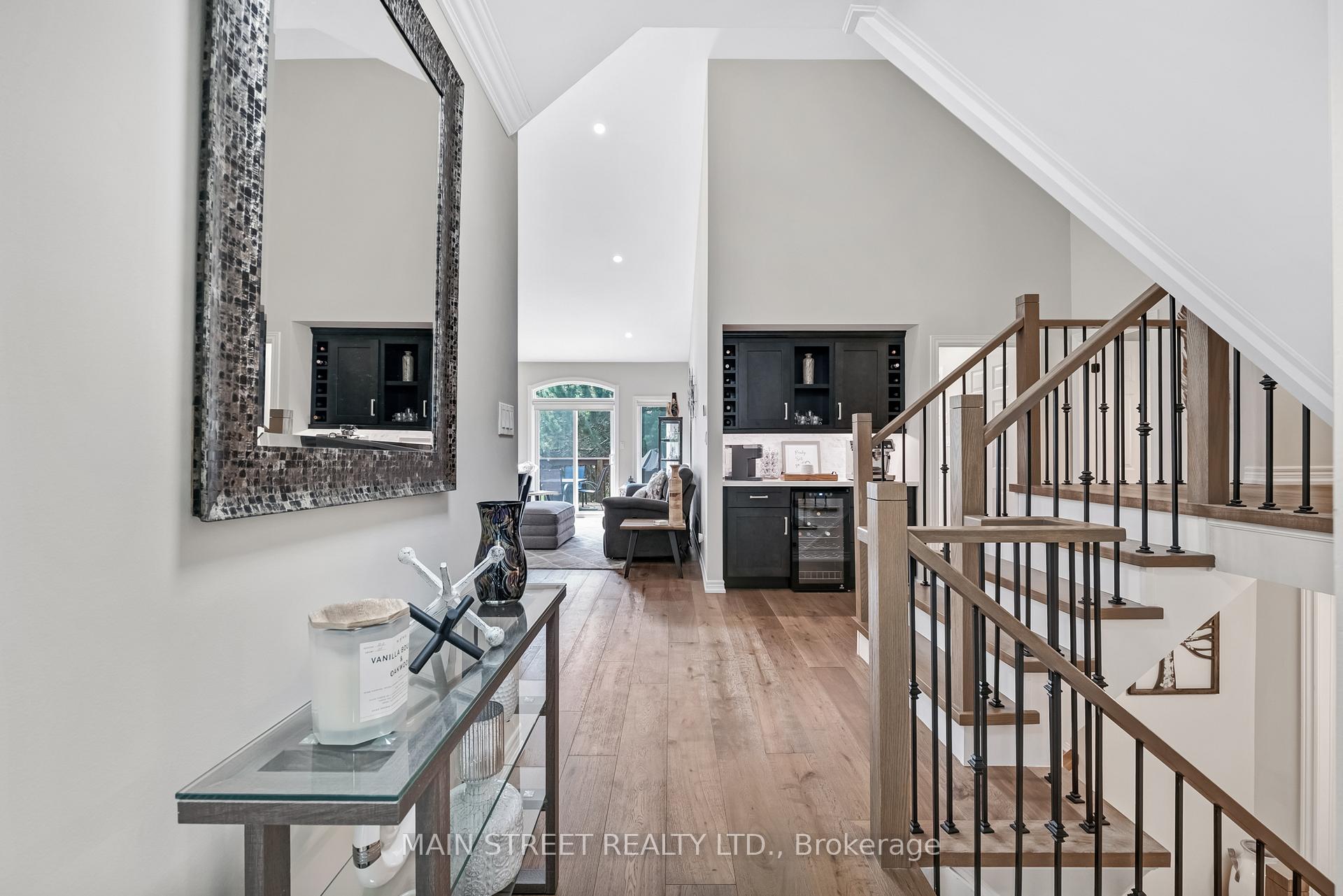 Photo 9 of 40 Via Amici, New Tecumseth, Rural New Tecumseth — HOMEH