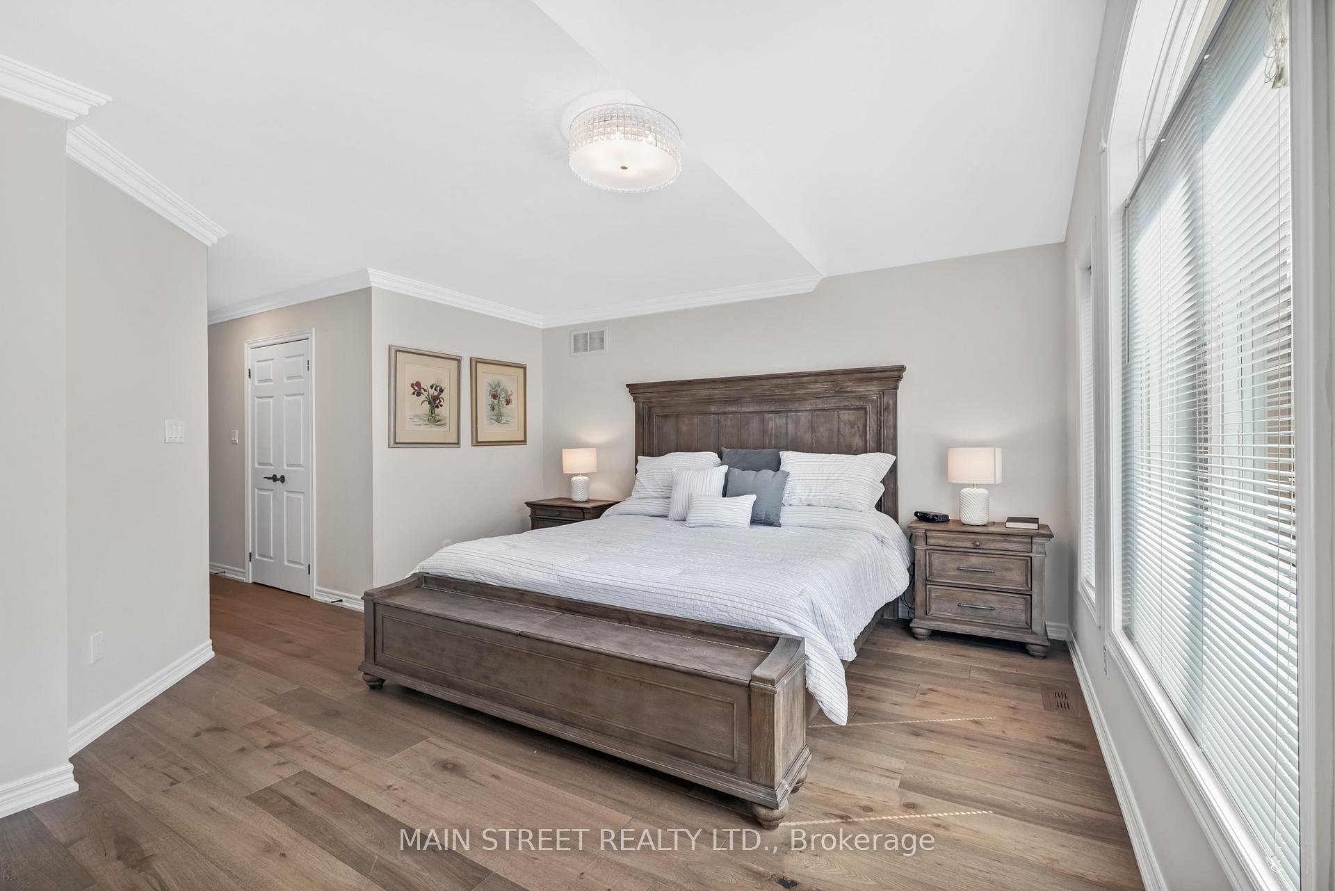 Photo 17 of 40 Via Amici, New Tecumseth, Rural New Tecumseth — HOMEH