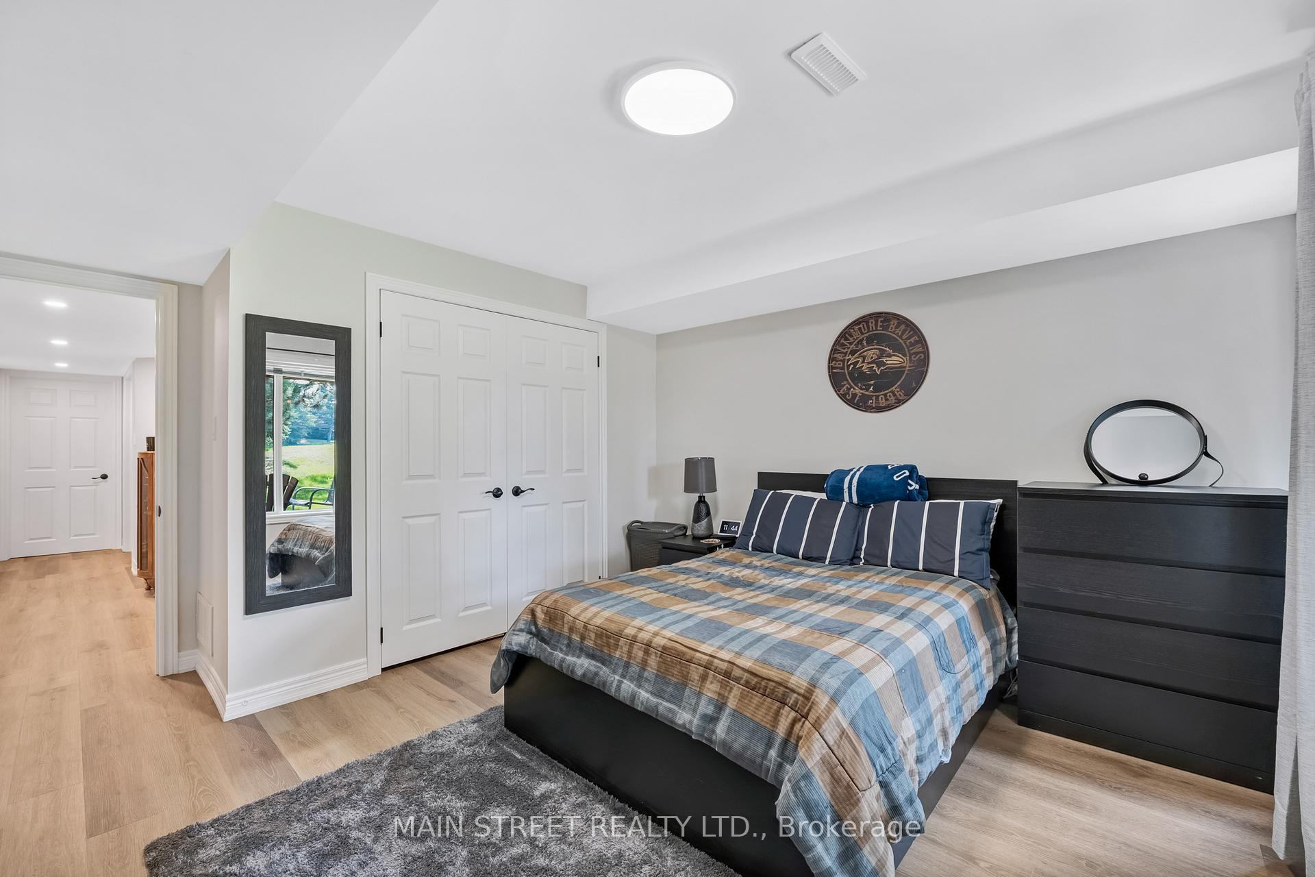 Photo 32 of 40 Via Amici, New Tecumseth, Rural New Tecumseth — HOMEH