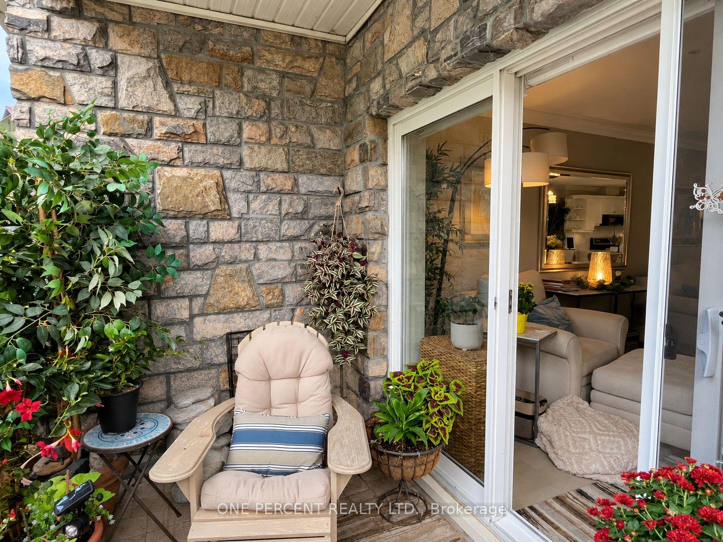 Photo 32 of Unit 113, 10 B Kimberley Avenue, Bracebridge — HOMEH